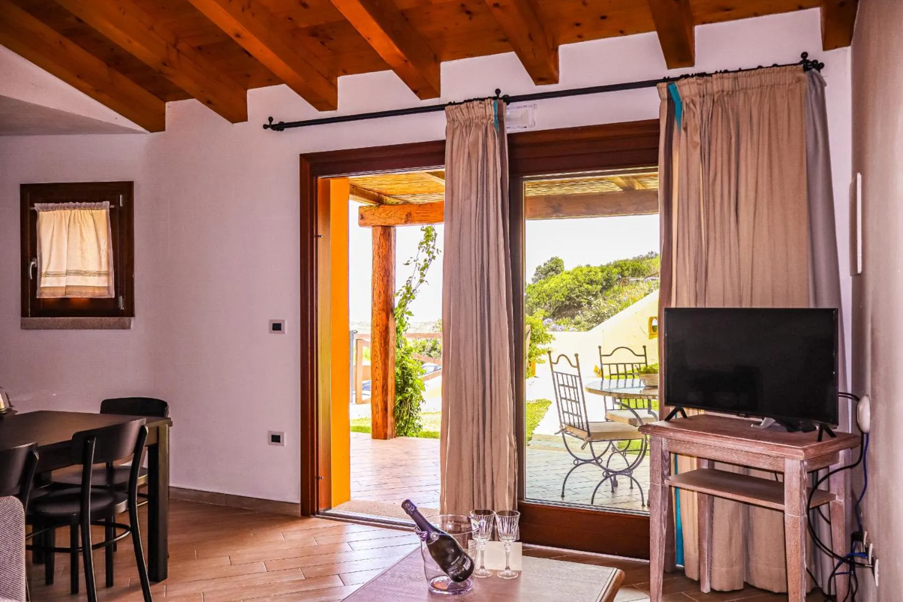 Balcony/Terrace in Borgo Arborea Charming Retreat