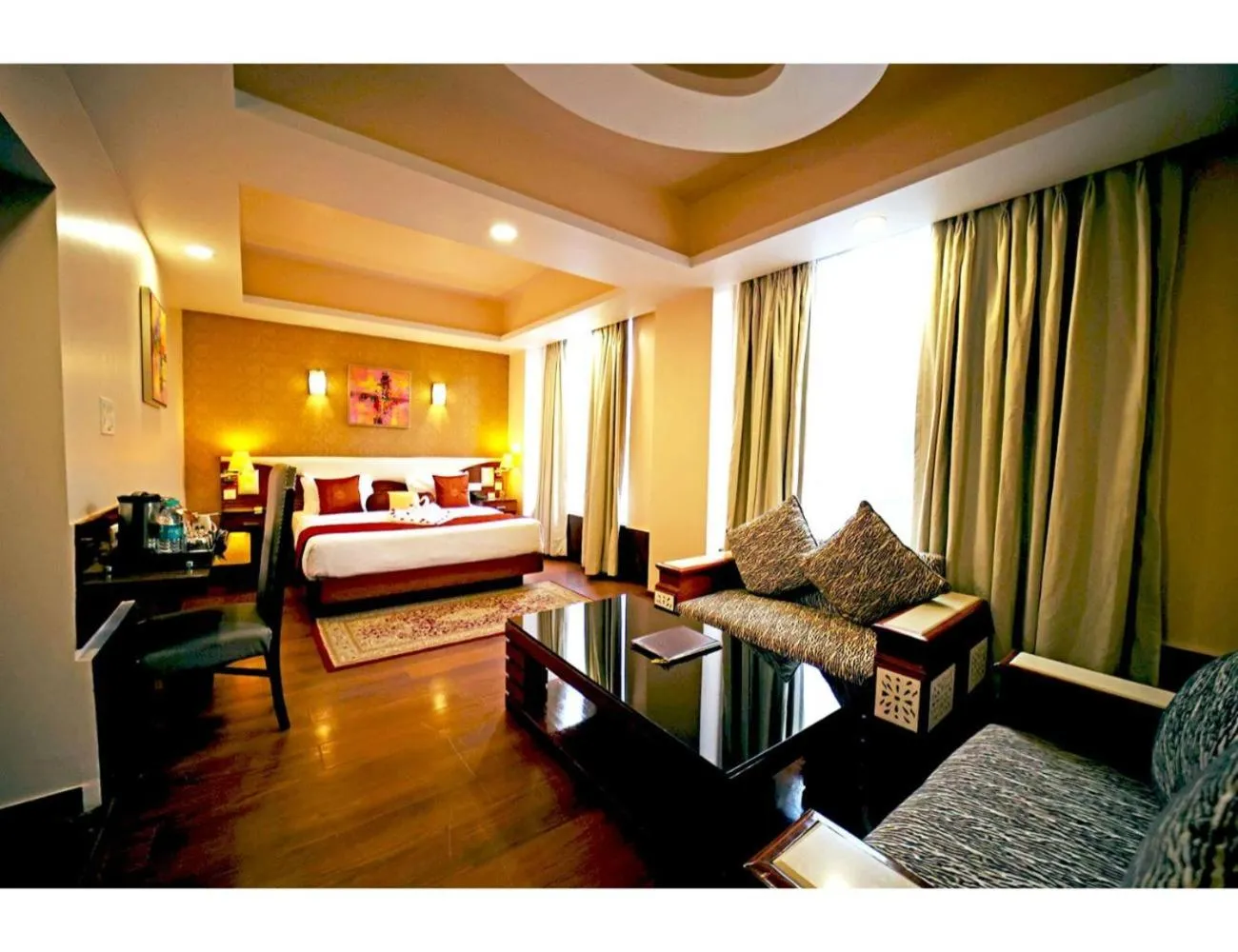 Bed in The Red Velvet Hotel Samarpan, Patna