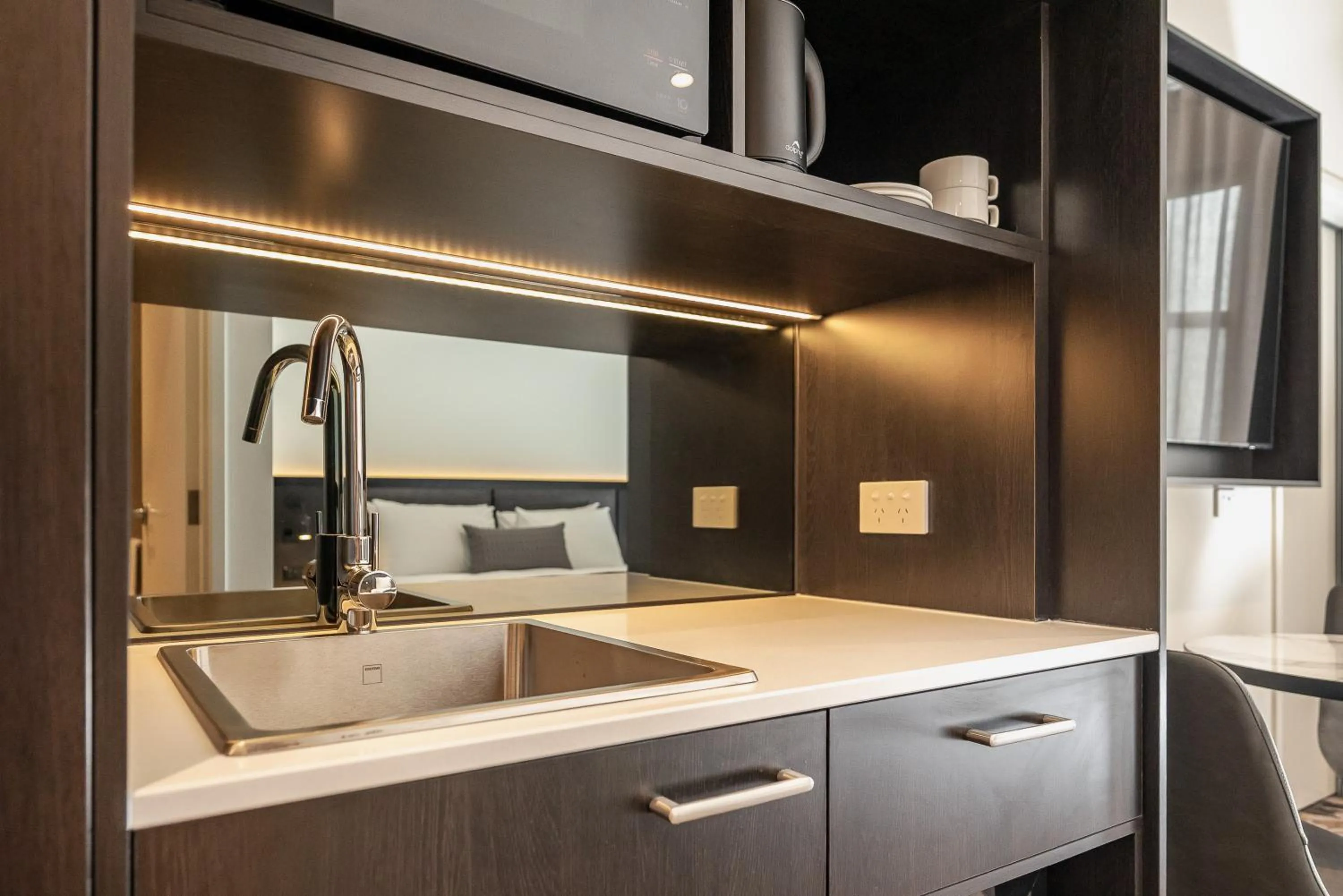 Kitchen or kitchenette in Mantra Shepparton