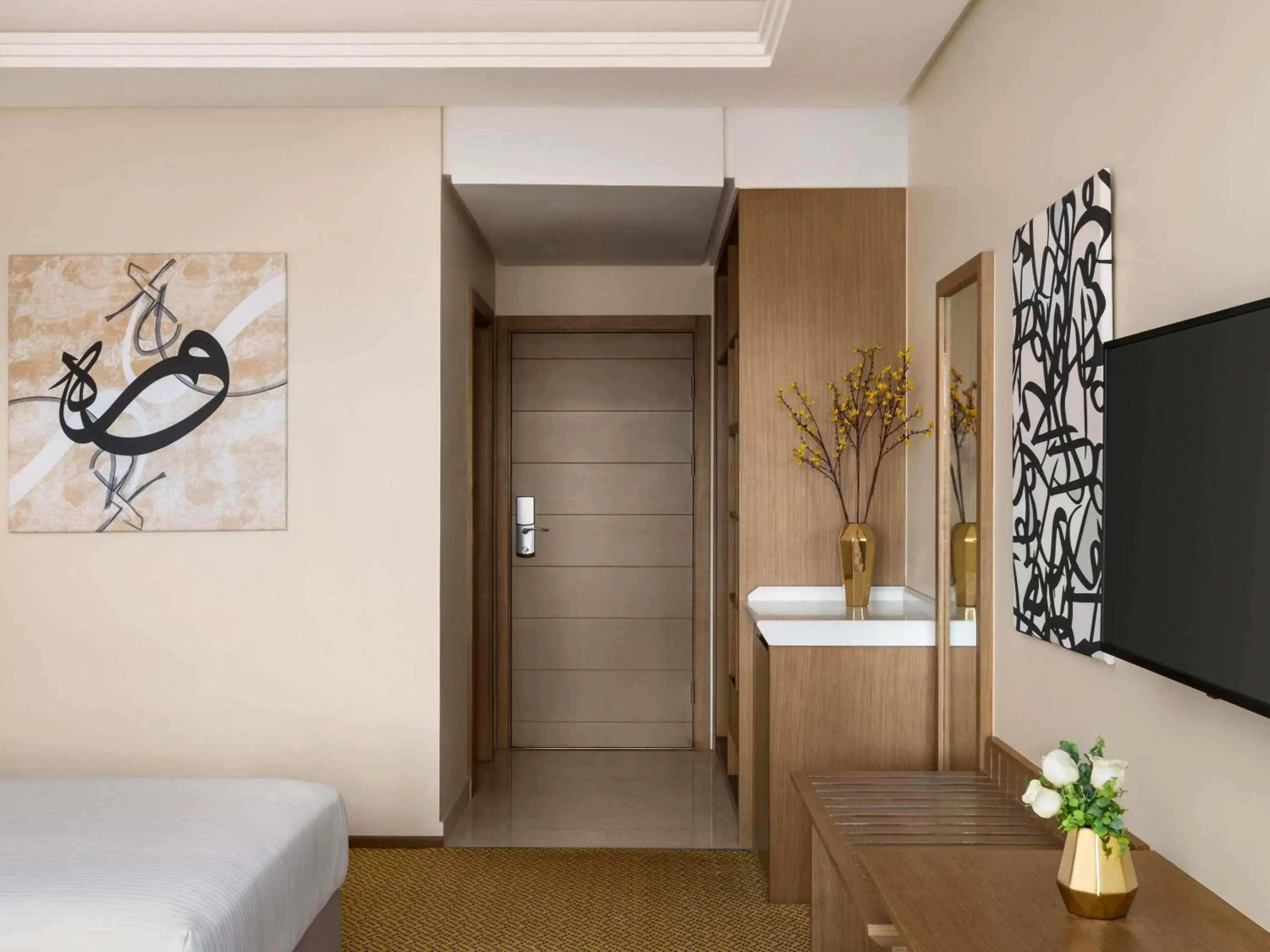 Bedroom, Bed in Mercure Muscat Bedroom, Bed in Mercure Muscat