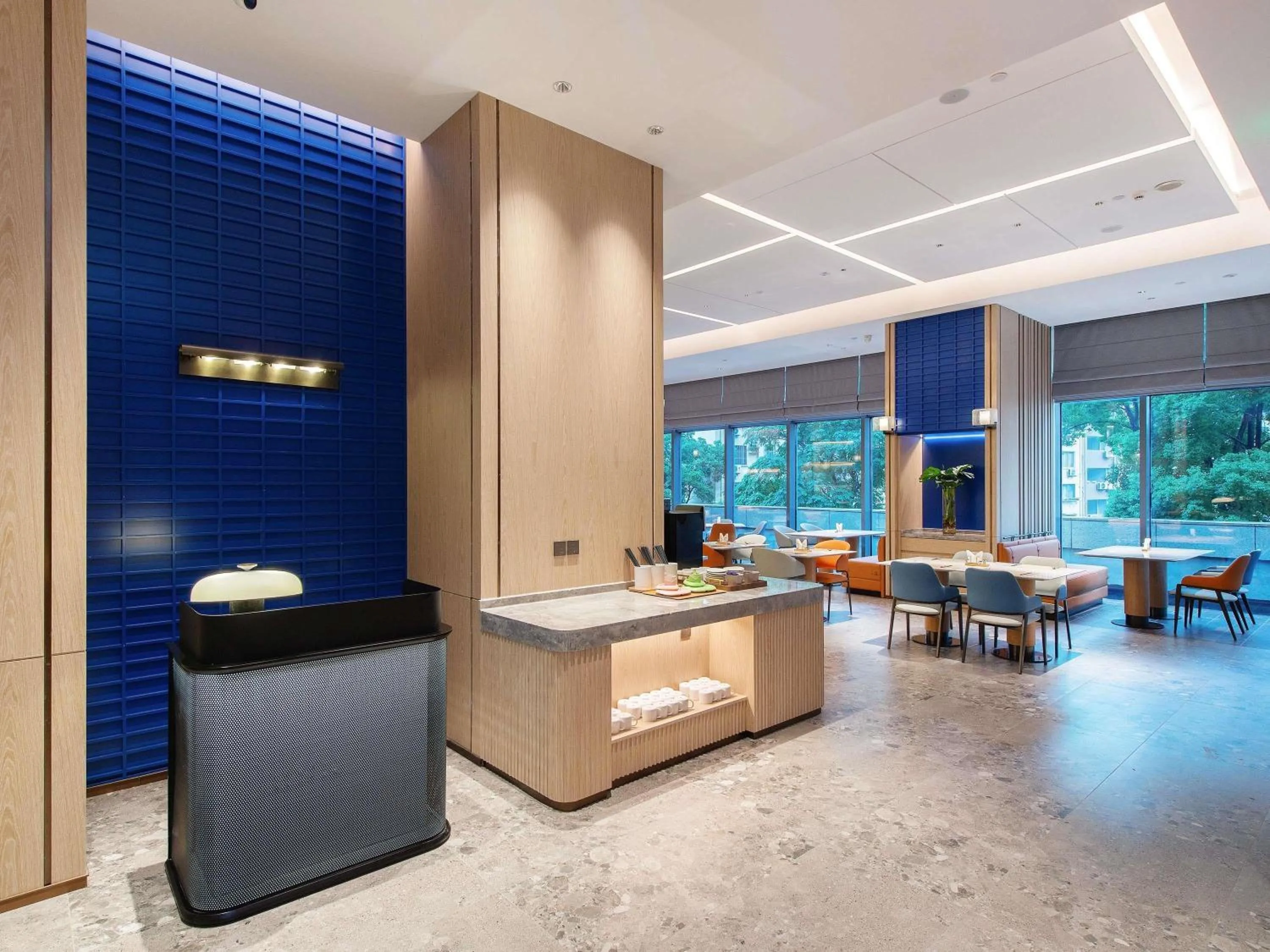 Restaurant/places to eat in Novotel Wuxi