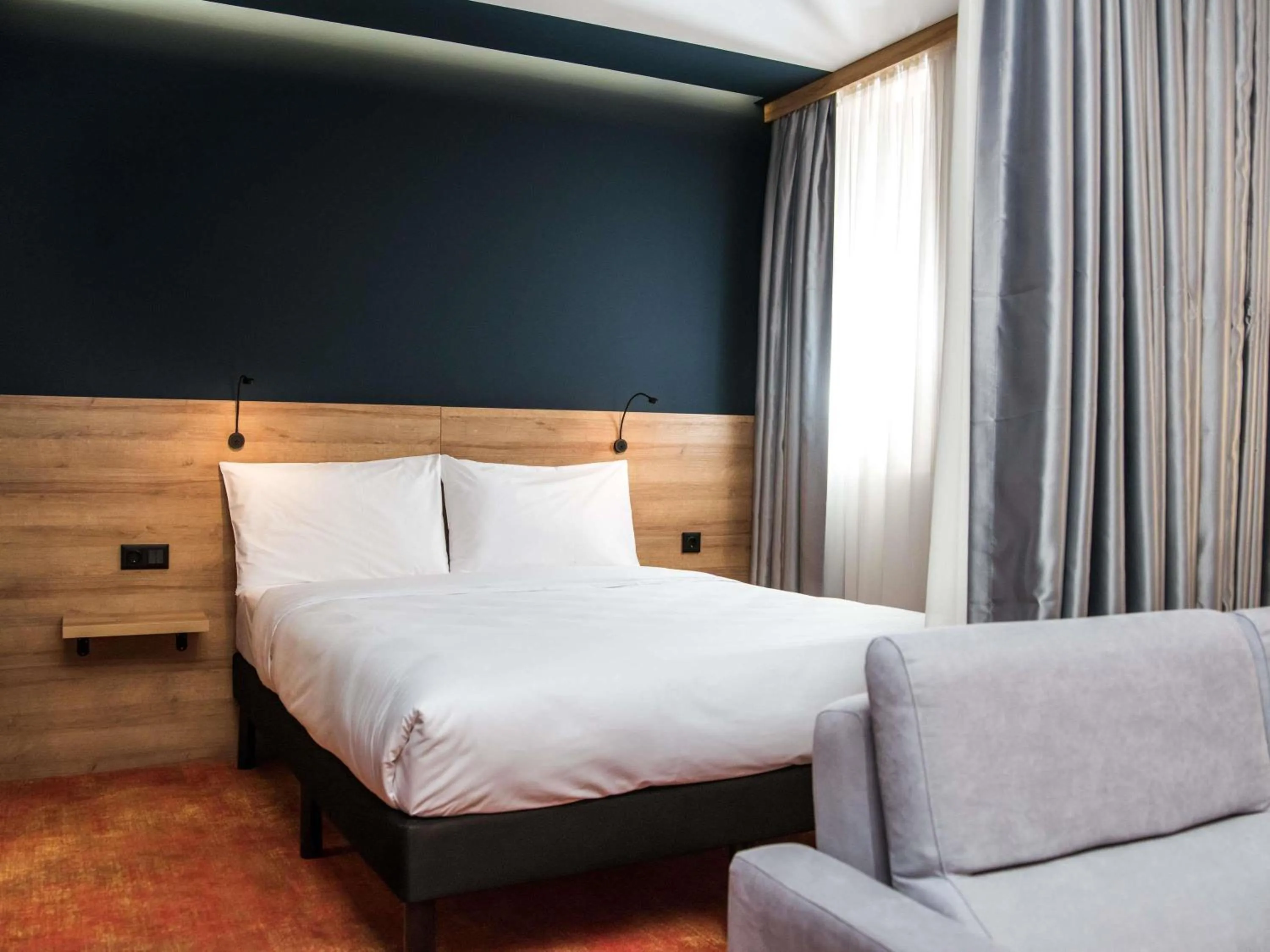 Bedroom, Bed in greet Tbilisi Center