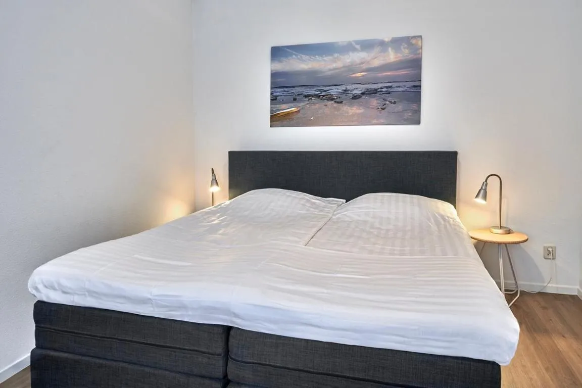 Bedroom, Bed in Apartments Four Seasons Zuiderstraat