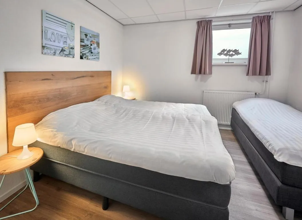 Bedroom, Bed in Apartments Four Seasons Zuiderstraat
