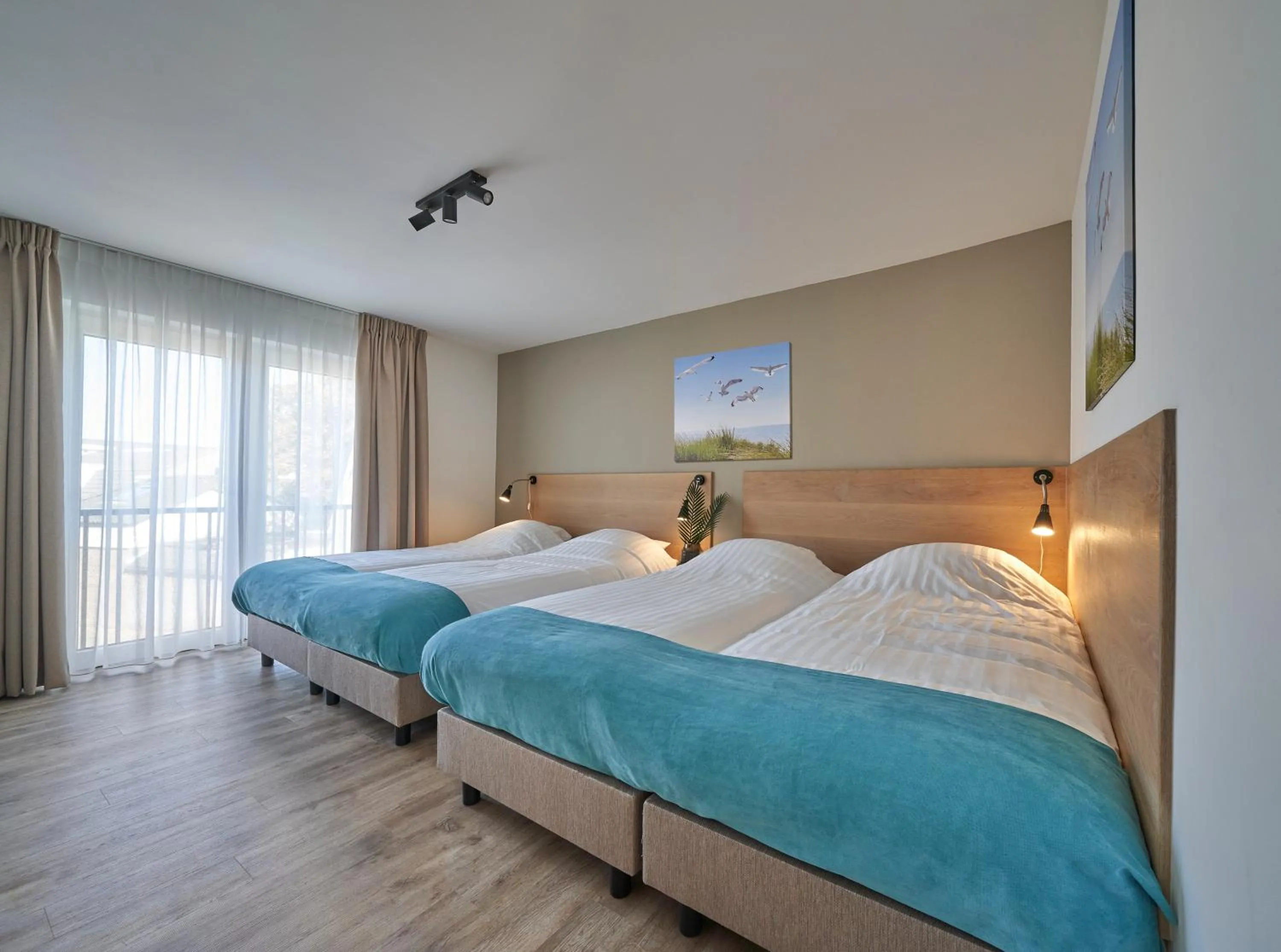 Bedroom, Bed in Apartments Four Seasons Zuiderstraat