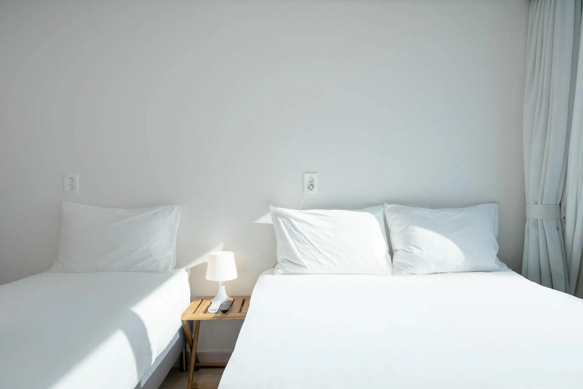 Bed in The First Ocean Songjeong