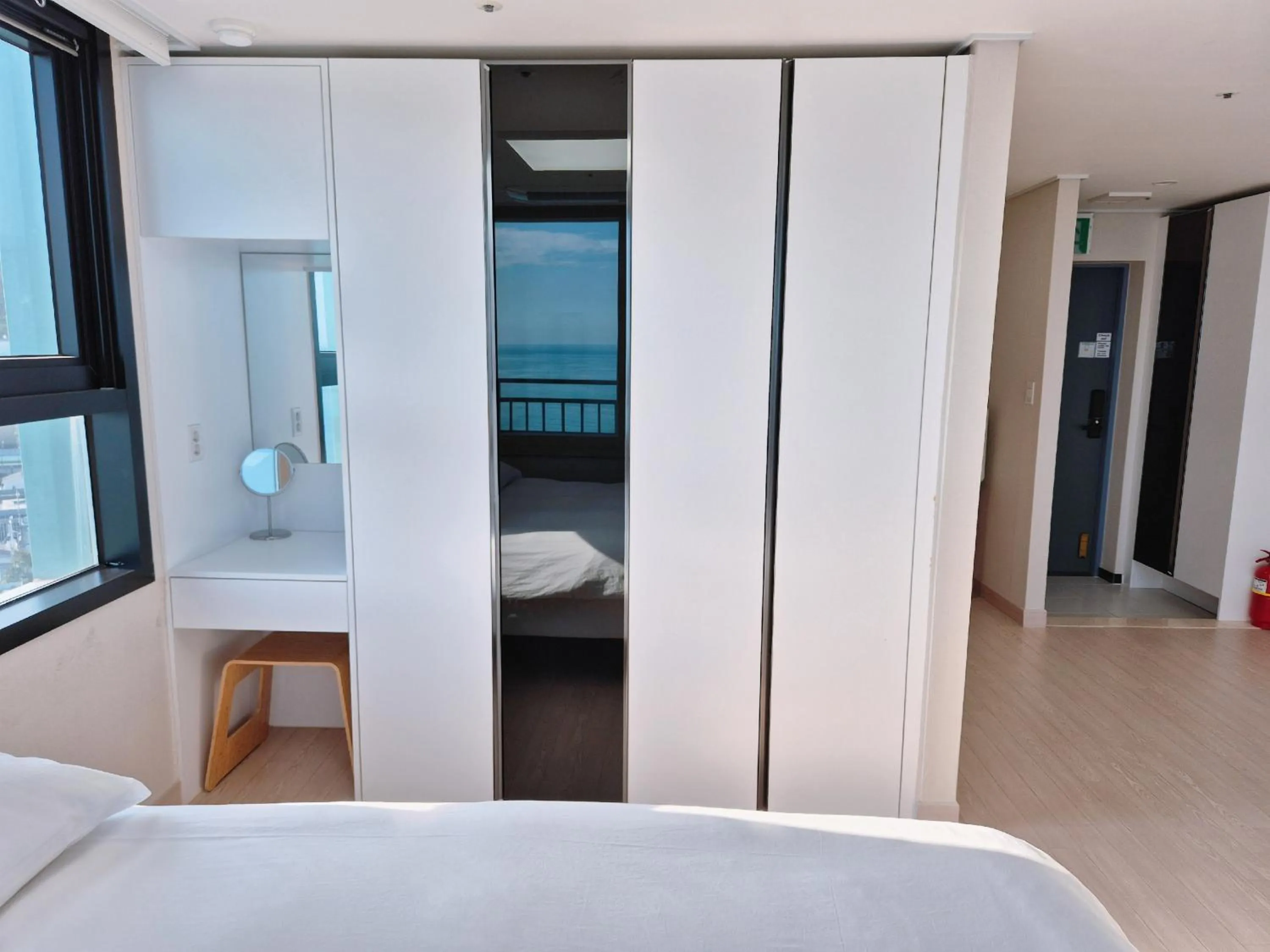 Bed in The First Ocean Songjeong
