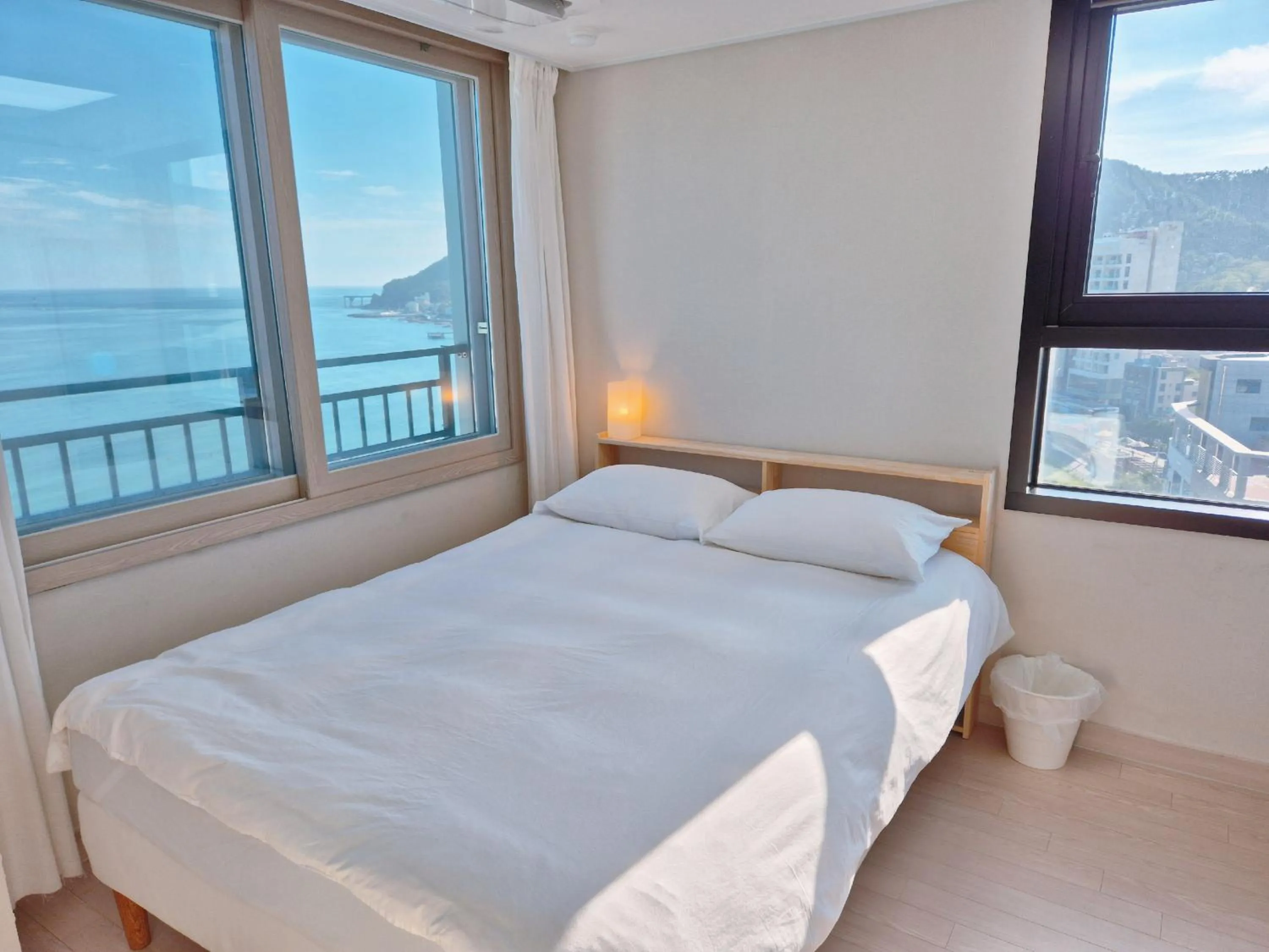 Bed in The First Ocean Songjeong