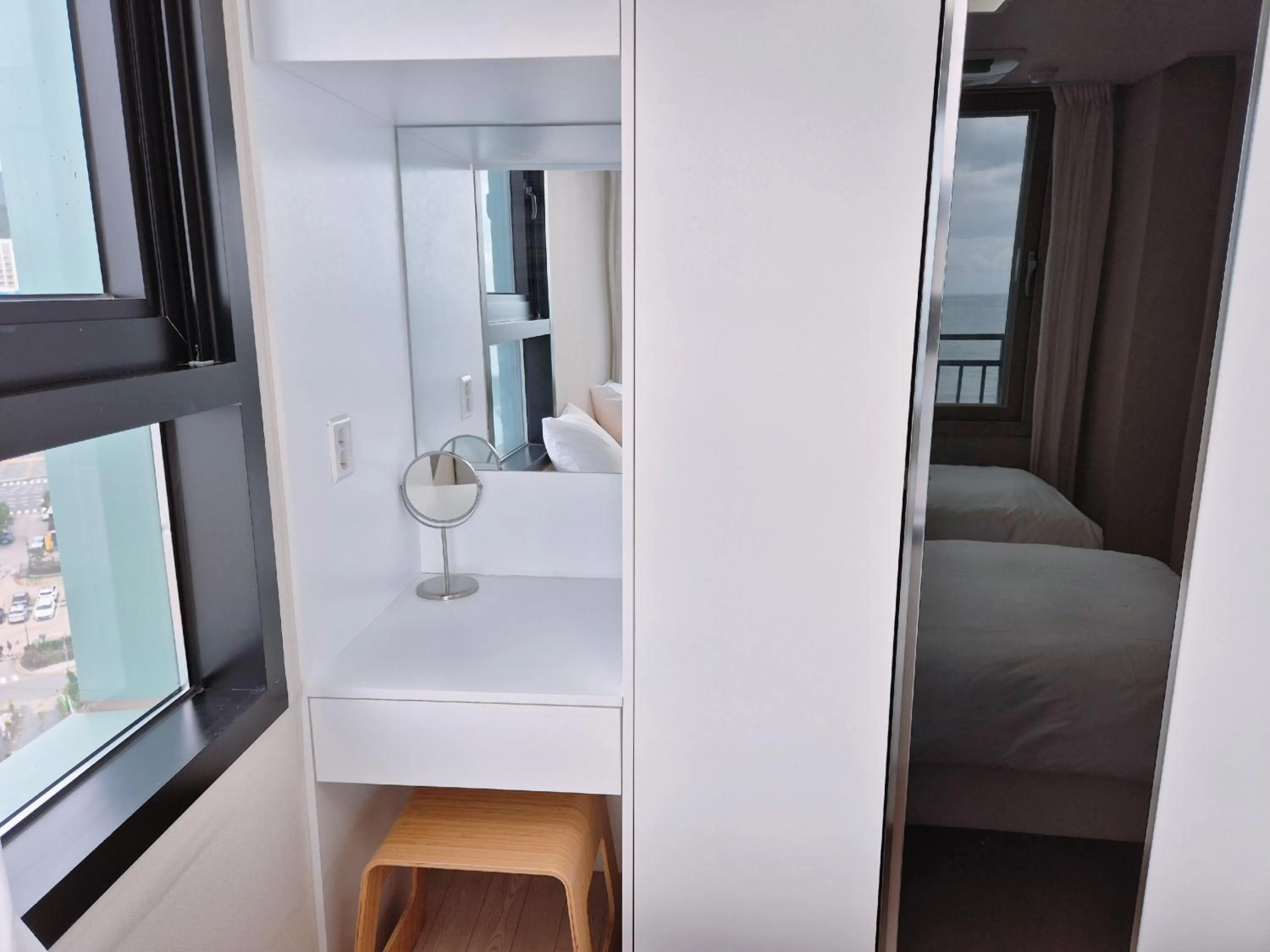 Bed in The First Ocean Songjeong