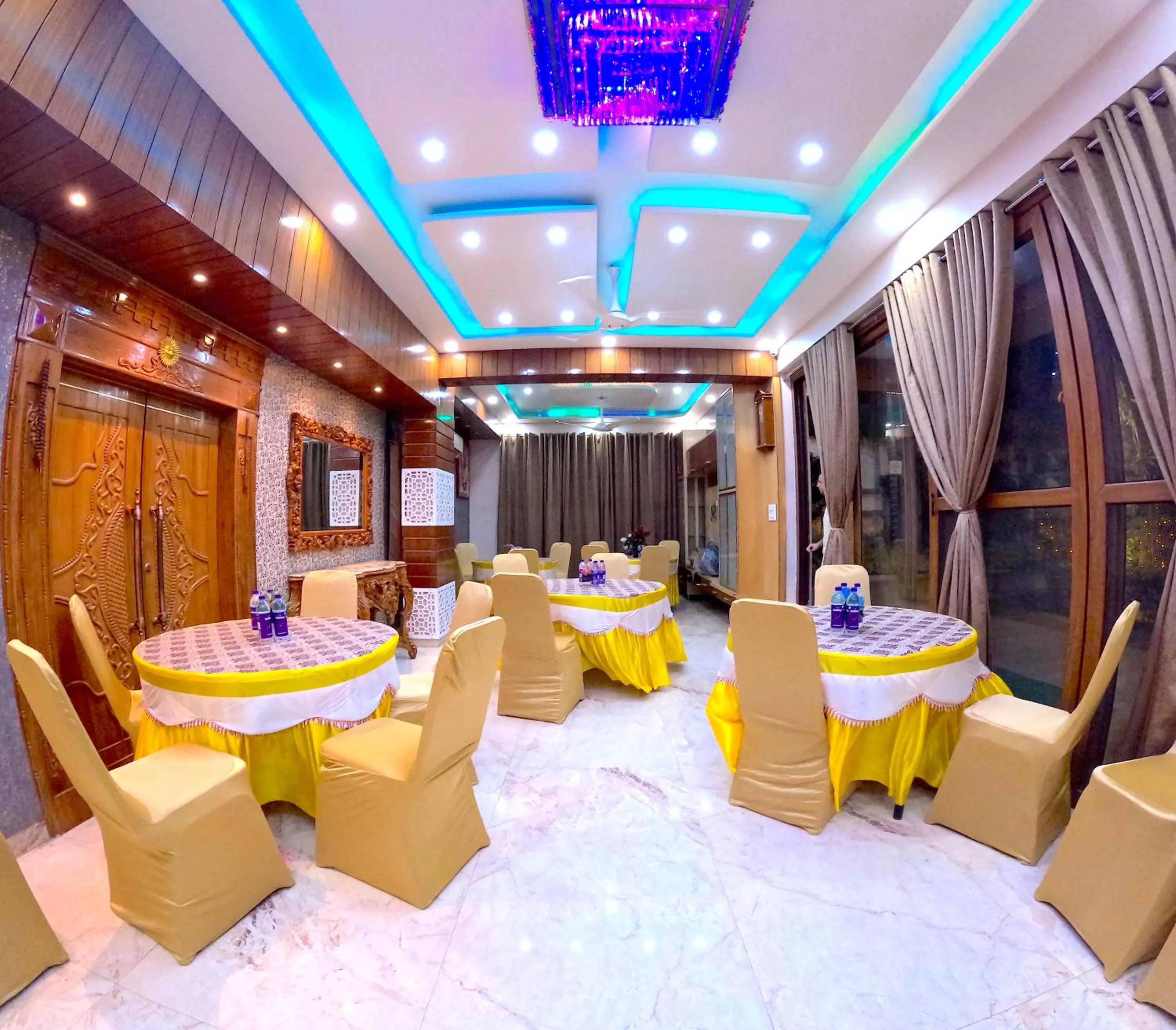 Banquet/Function facilities in THE MANTRA- A Luxury Boutique Hotel