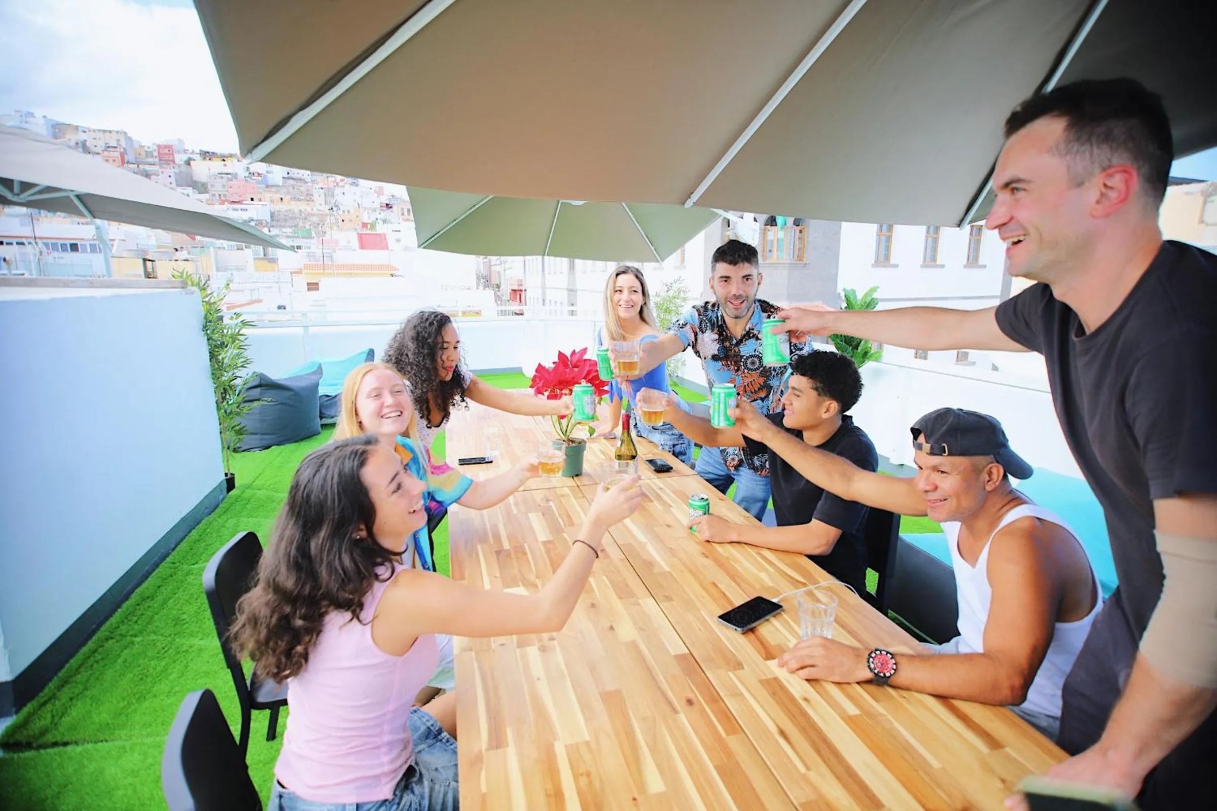 Las Palmas Nest Hostel