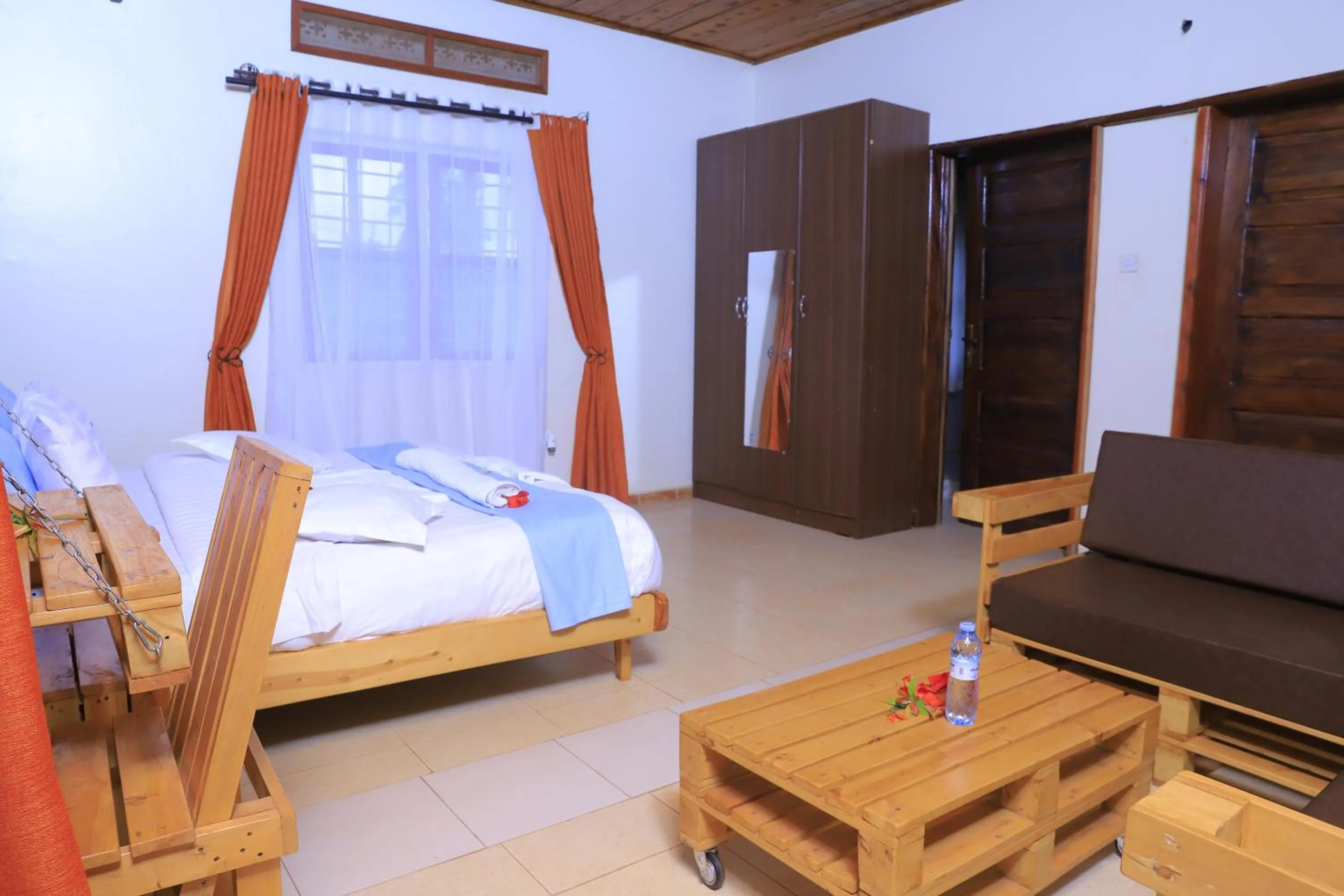 Bedroom, Bed in Hakyiri B&B