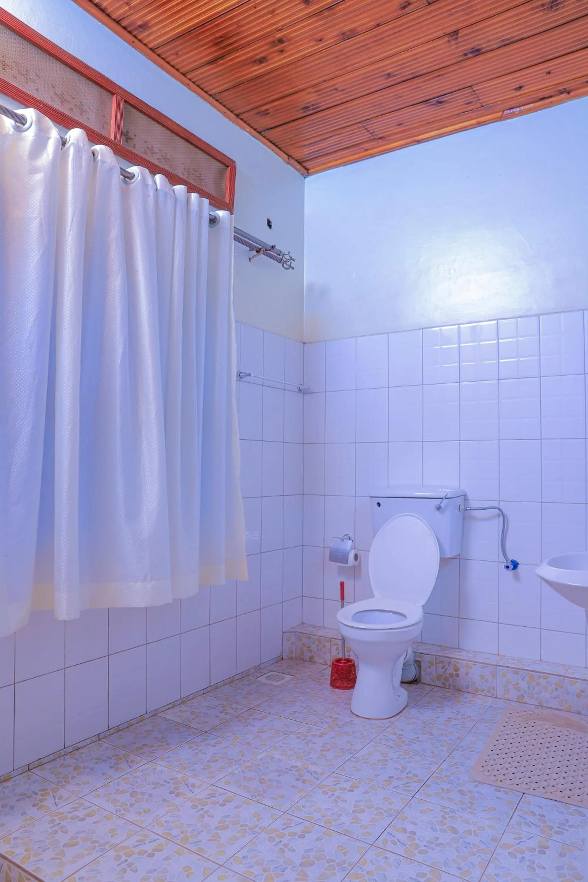 Toilet in Hakyiri B&B