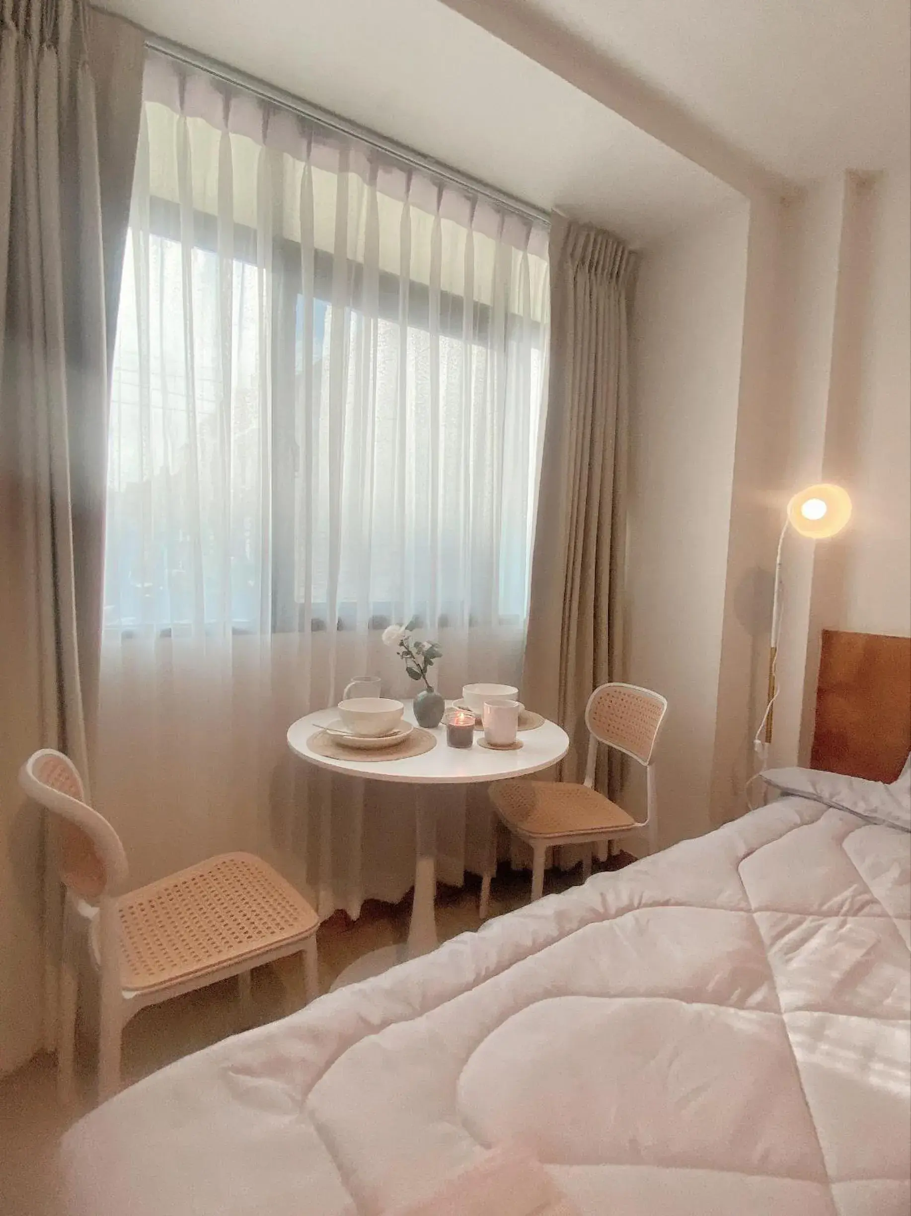 Bed in Jo Hometel Bed in Jo Hometel