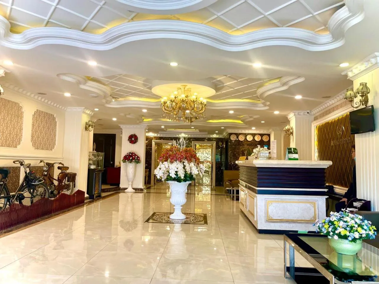 Royal Dalat Hotel