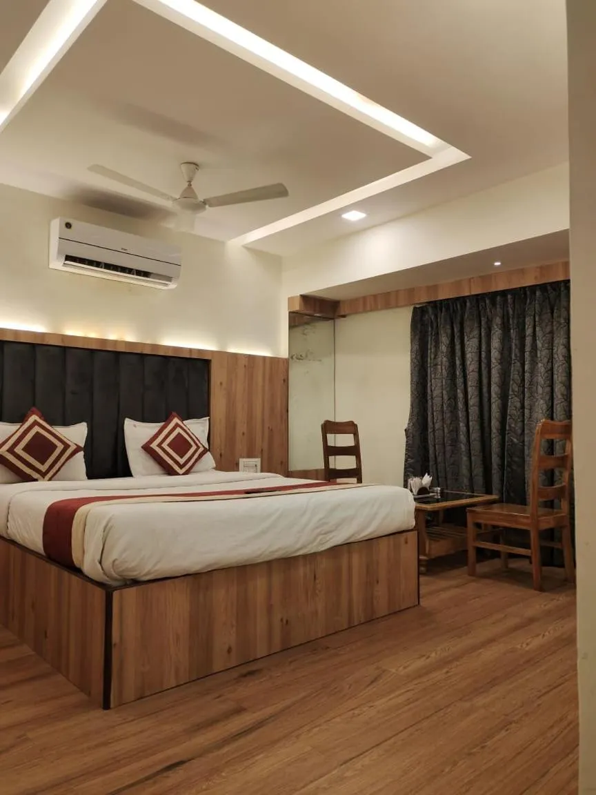 Bed in Hotel Shelter Palace