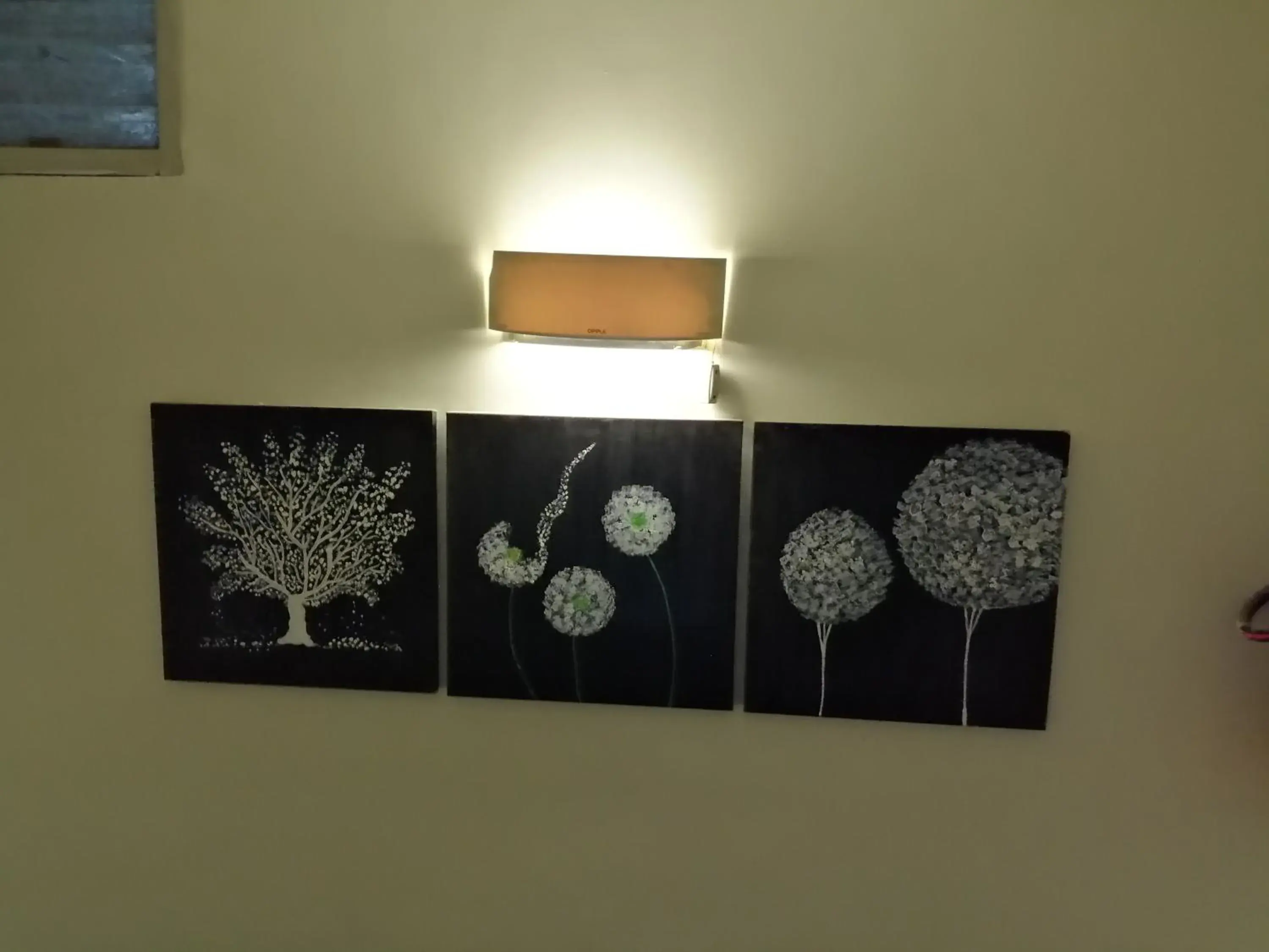 View (from property/room) in Hotel Paramount Inn View (from property/room) in Hotel Paramount Inn