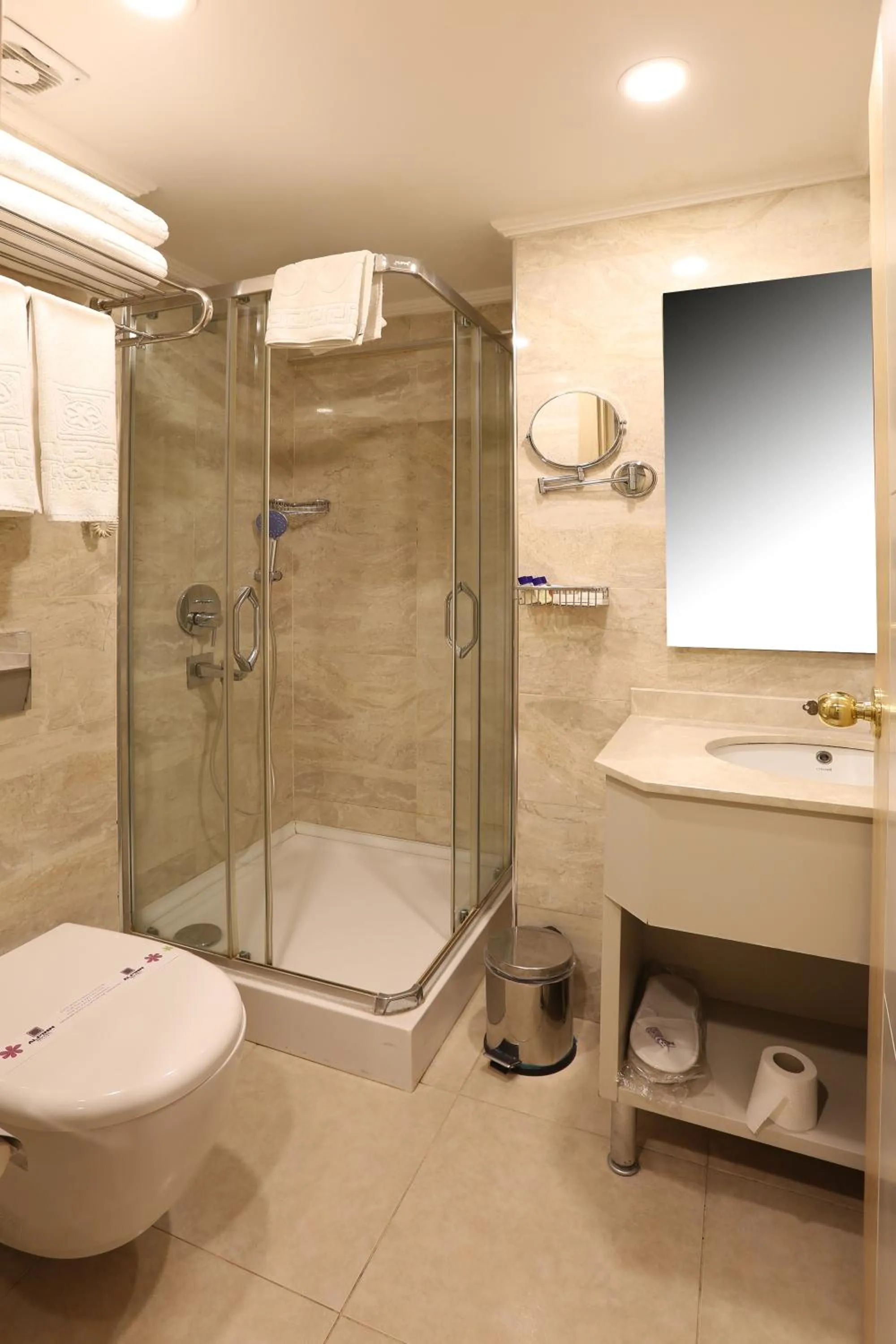 Bathroom in Alpinn Hotel Istanbul