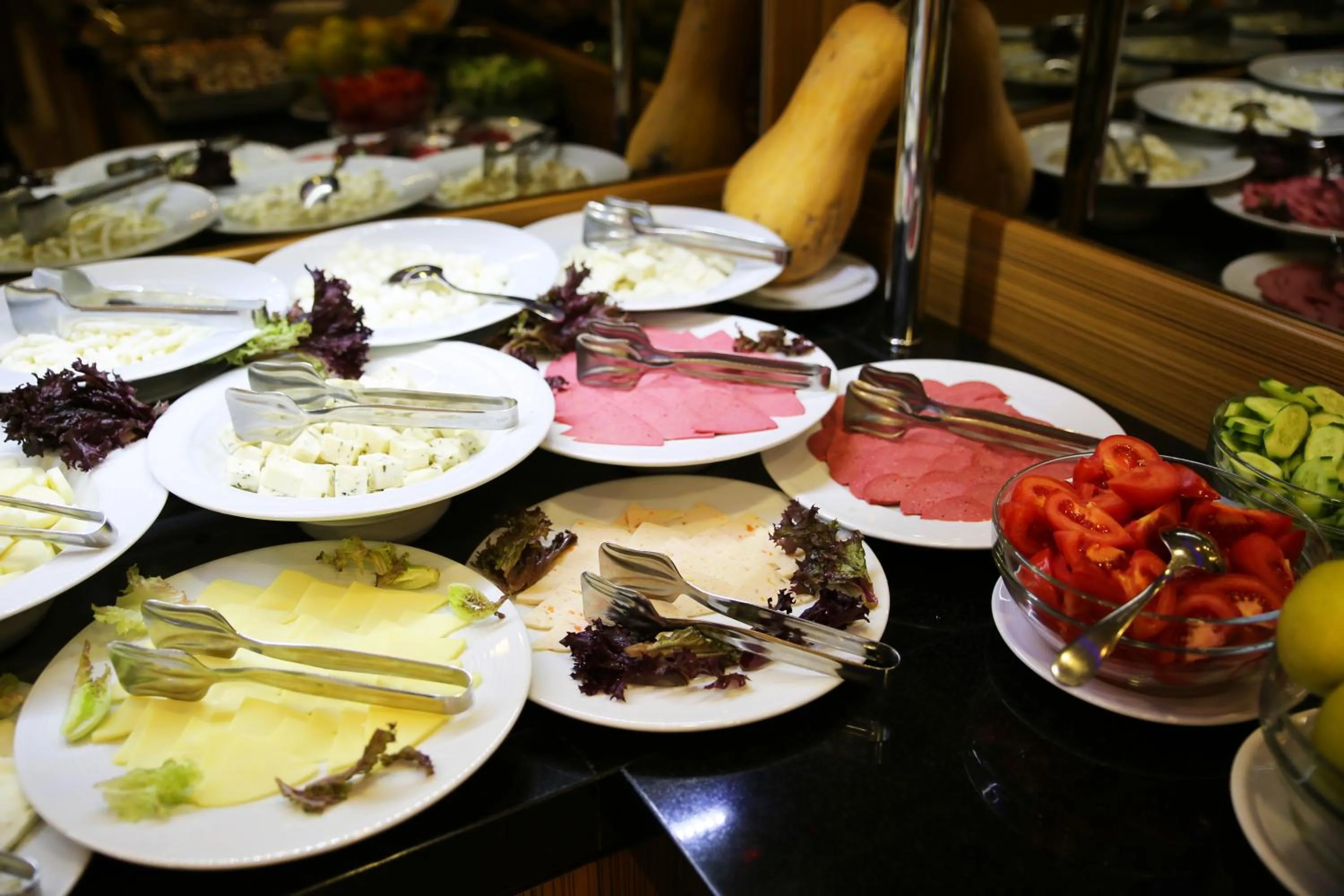 Breakfast in Alpinn Hotel Istanbul