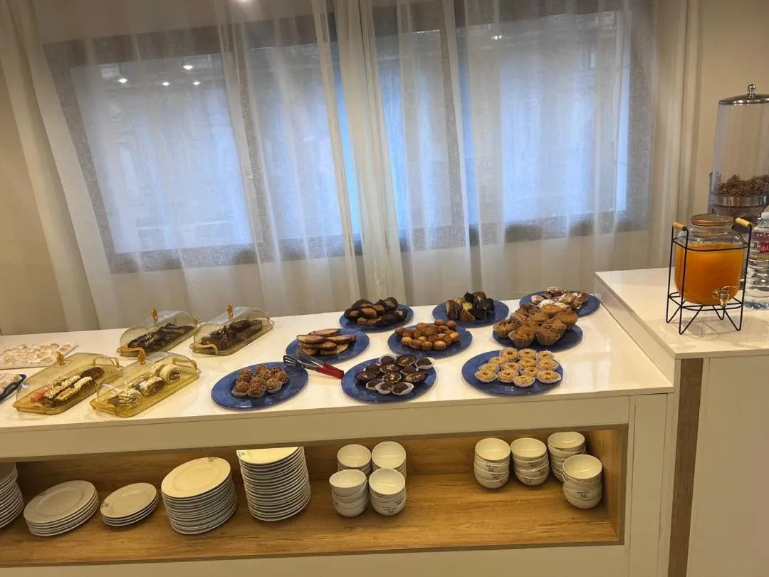 Breakfast in Hotel MEDINA