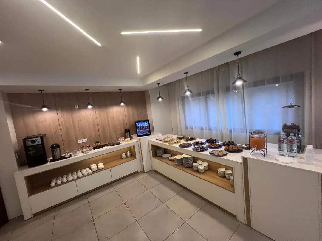 Breakfast in Hotel MEDINA