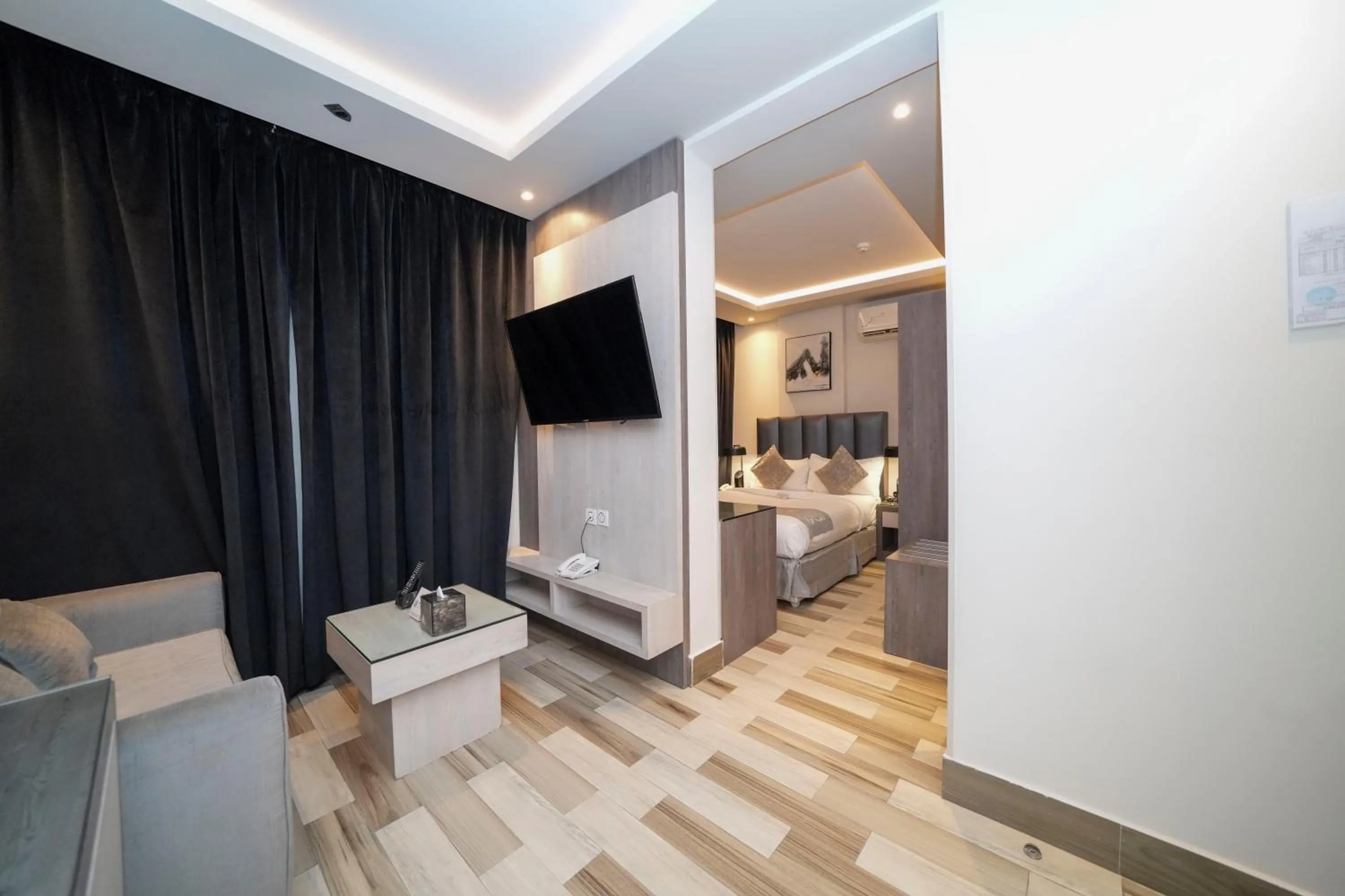 Living room, Bed in Seven Palaces Hotel