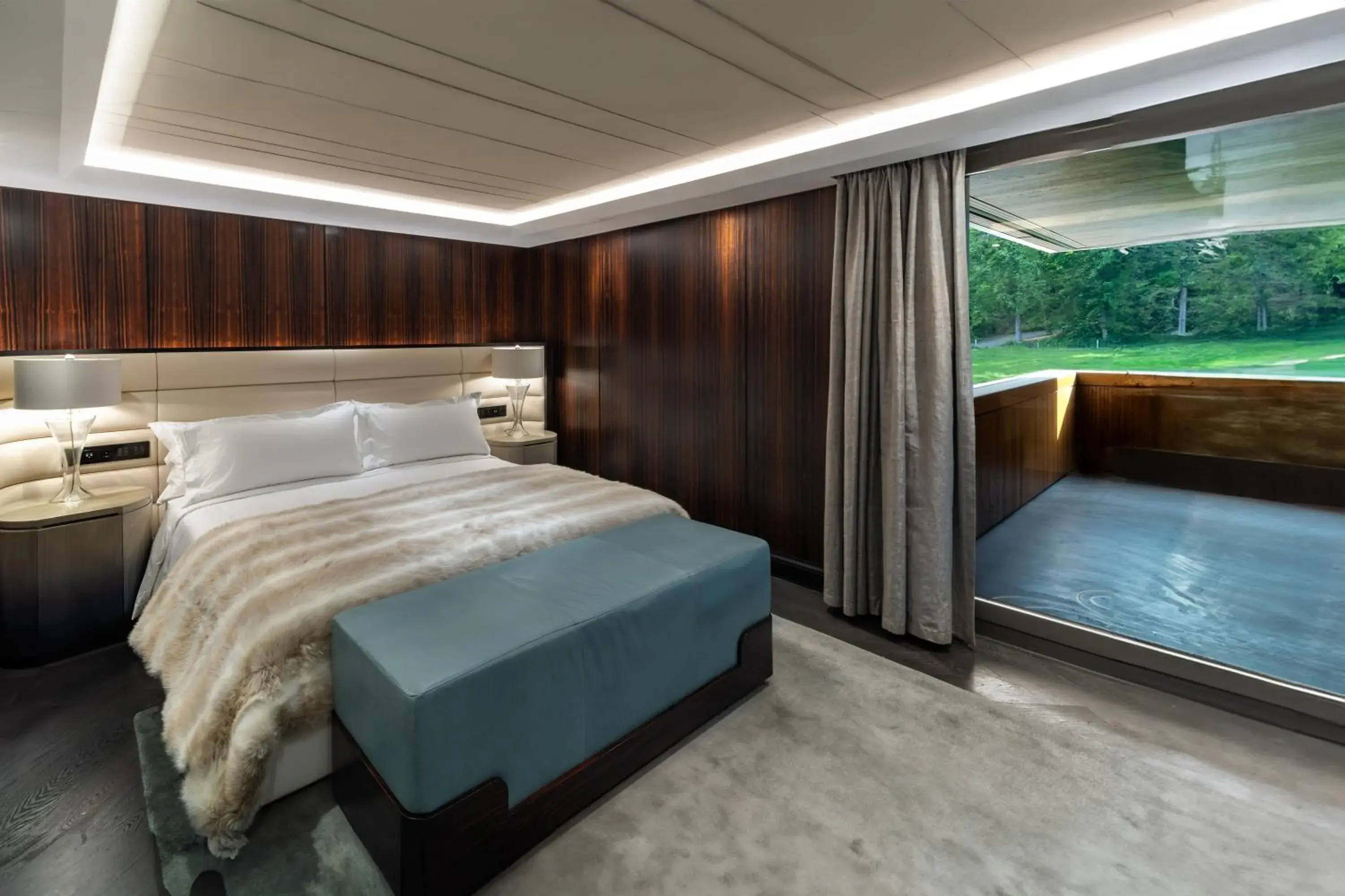 Photo of the whole room, Bed in FIVE Zurich - Luxury City Resort Photo of the whole room, Bed in FIVE Zurich - Luxury City Resort