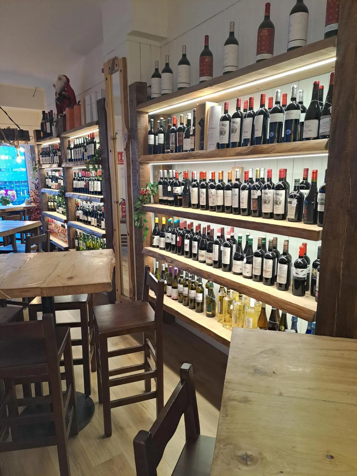 Restaurant/places to eat in Hotel Merino