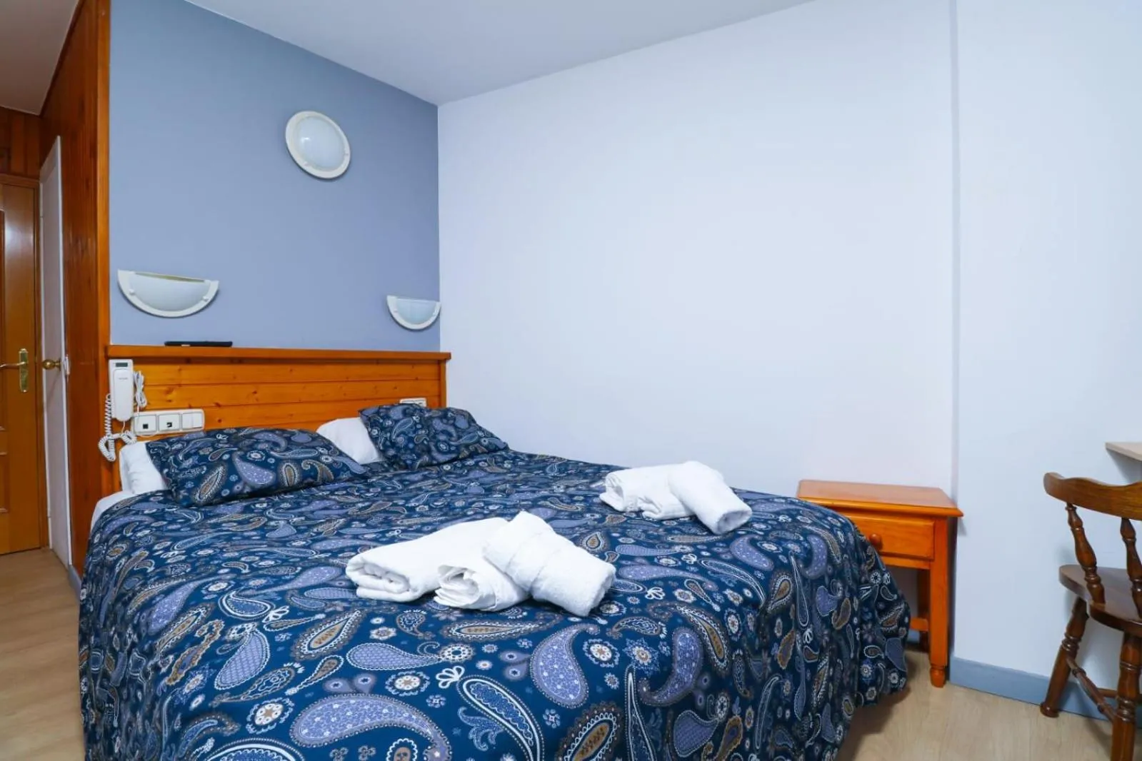 Bedroom, Bed in Hotel Merino