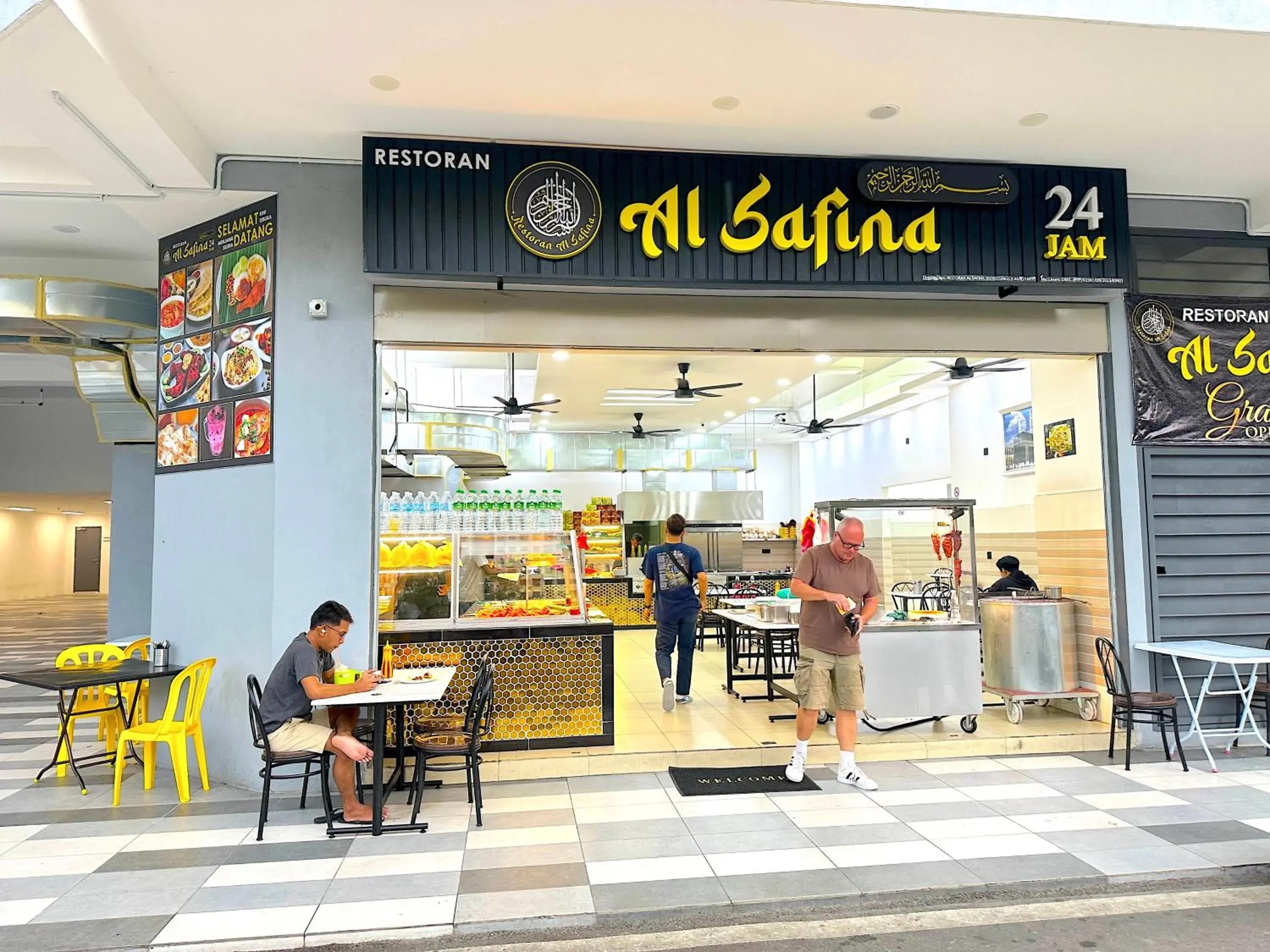 Restaurant/places to eat in Neu Suites Service Apartment By Moonlight Restaurant/places to eat in Neu Suites Service Apartment By Moonlight