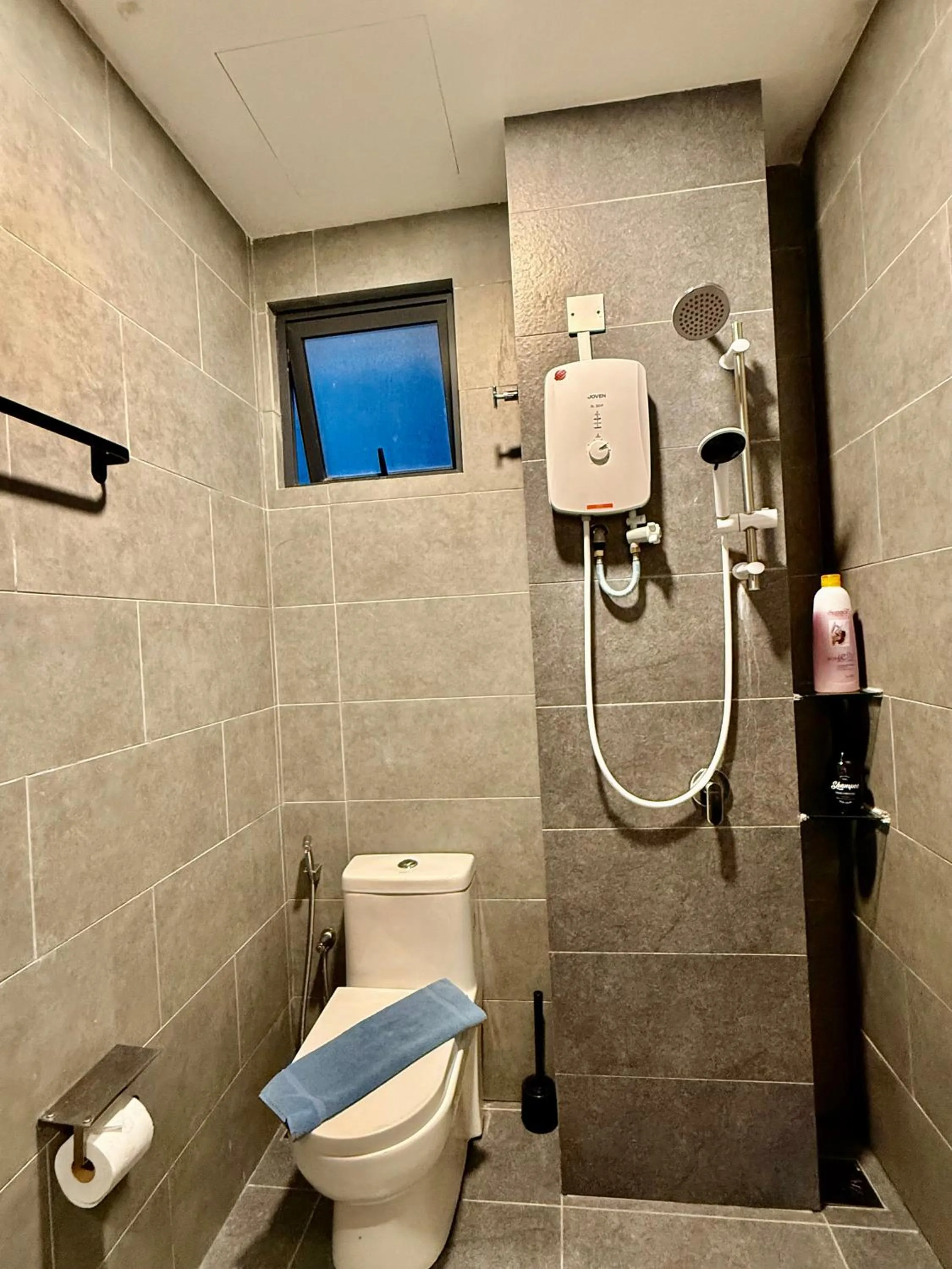 Neu Suites Service Apartment By Moonlight