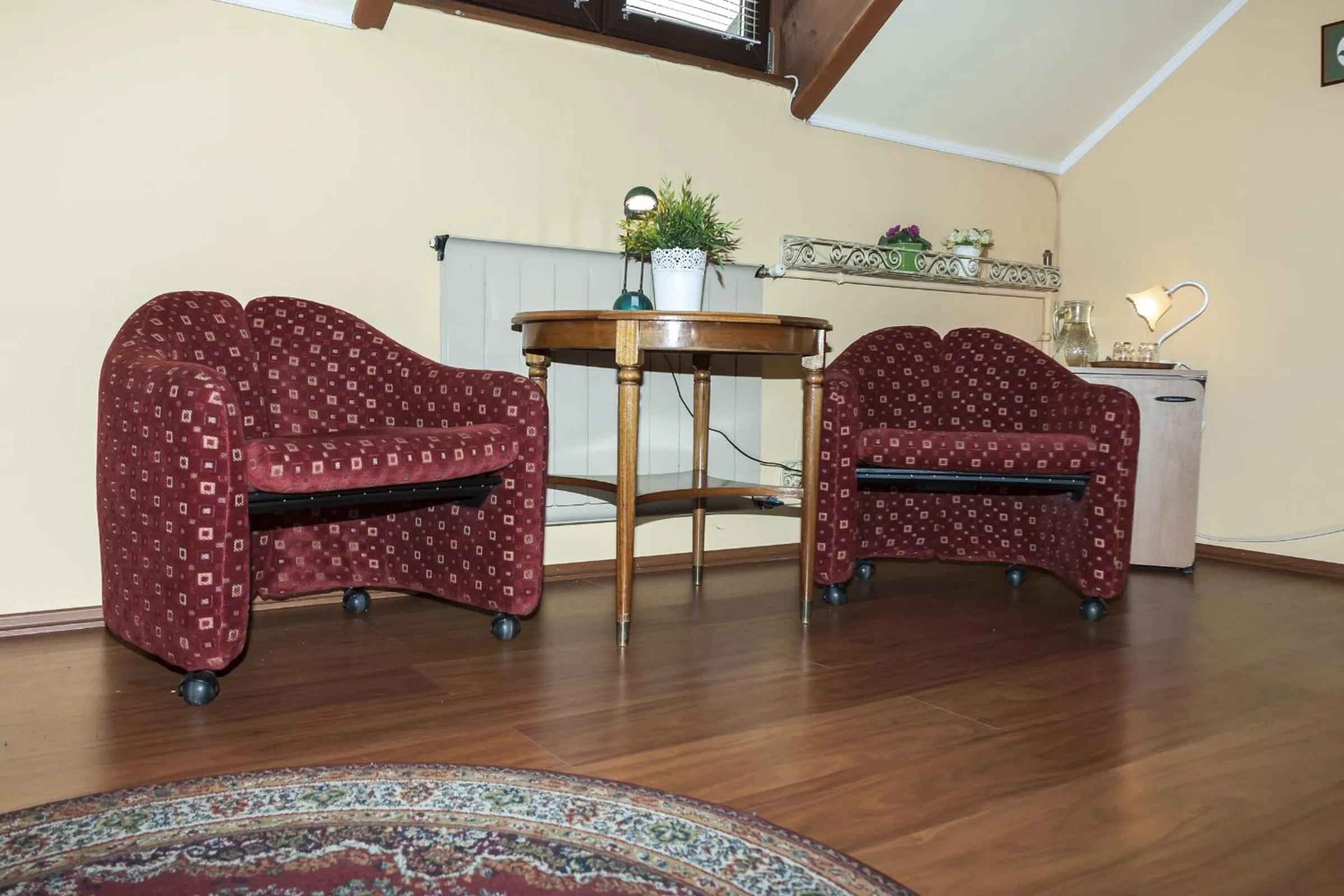 Seating area in Bellevue Budapest B&B