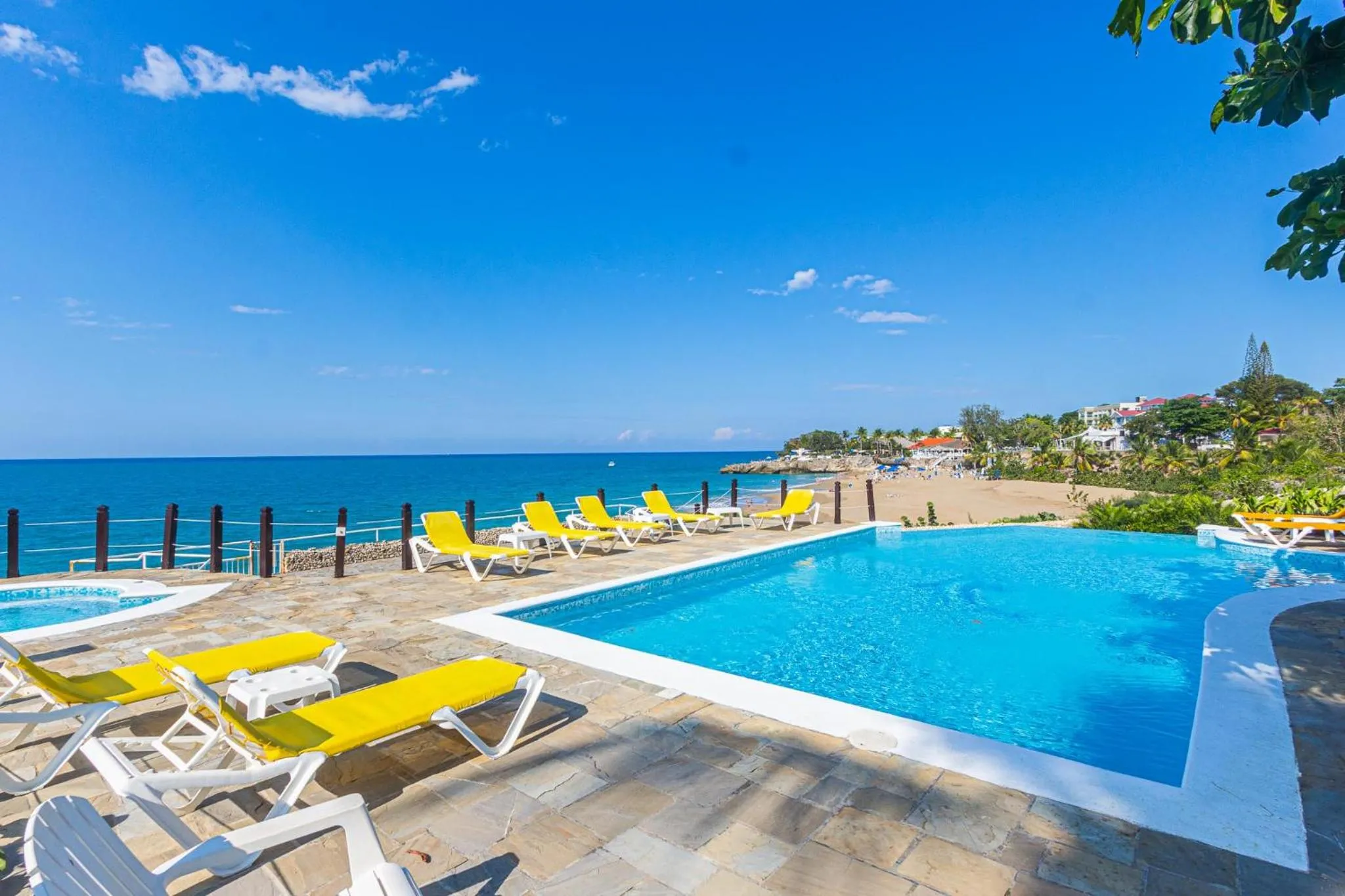 Los Balcones, Sosua, Ocean Front!