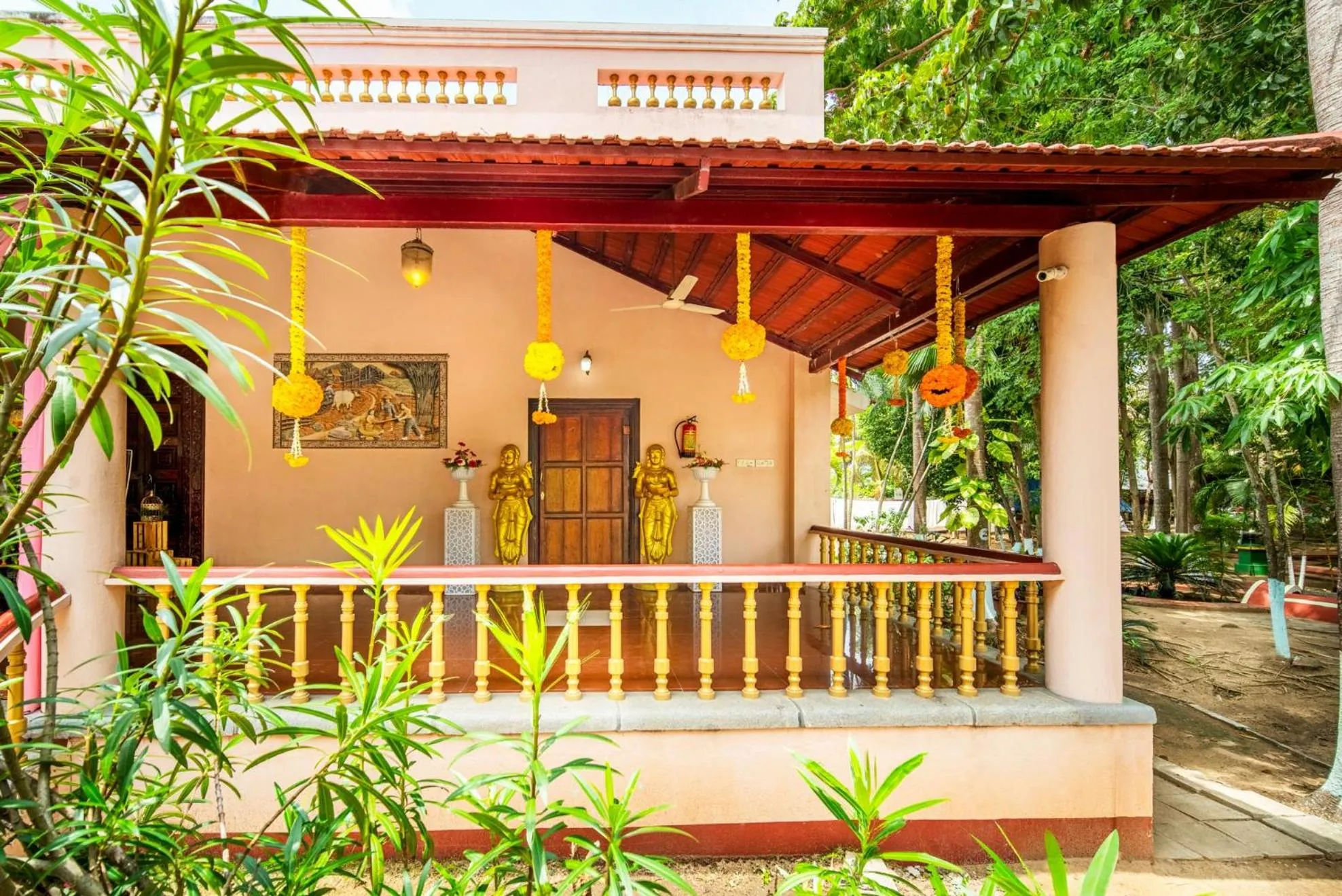 Property building in Hotel Sadhabishegam