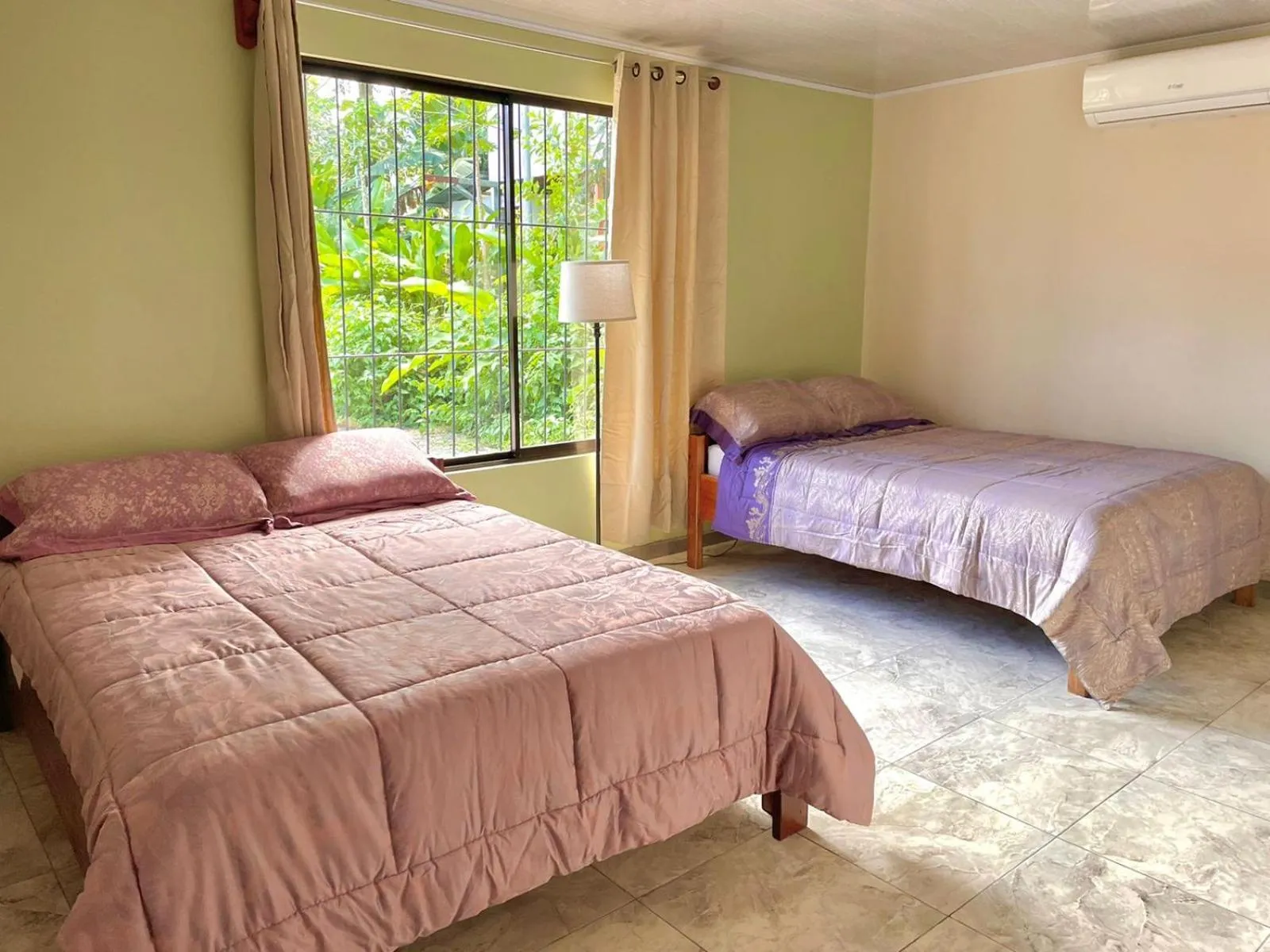 Bed in Cabinas La Catarata