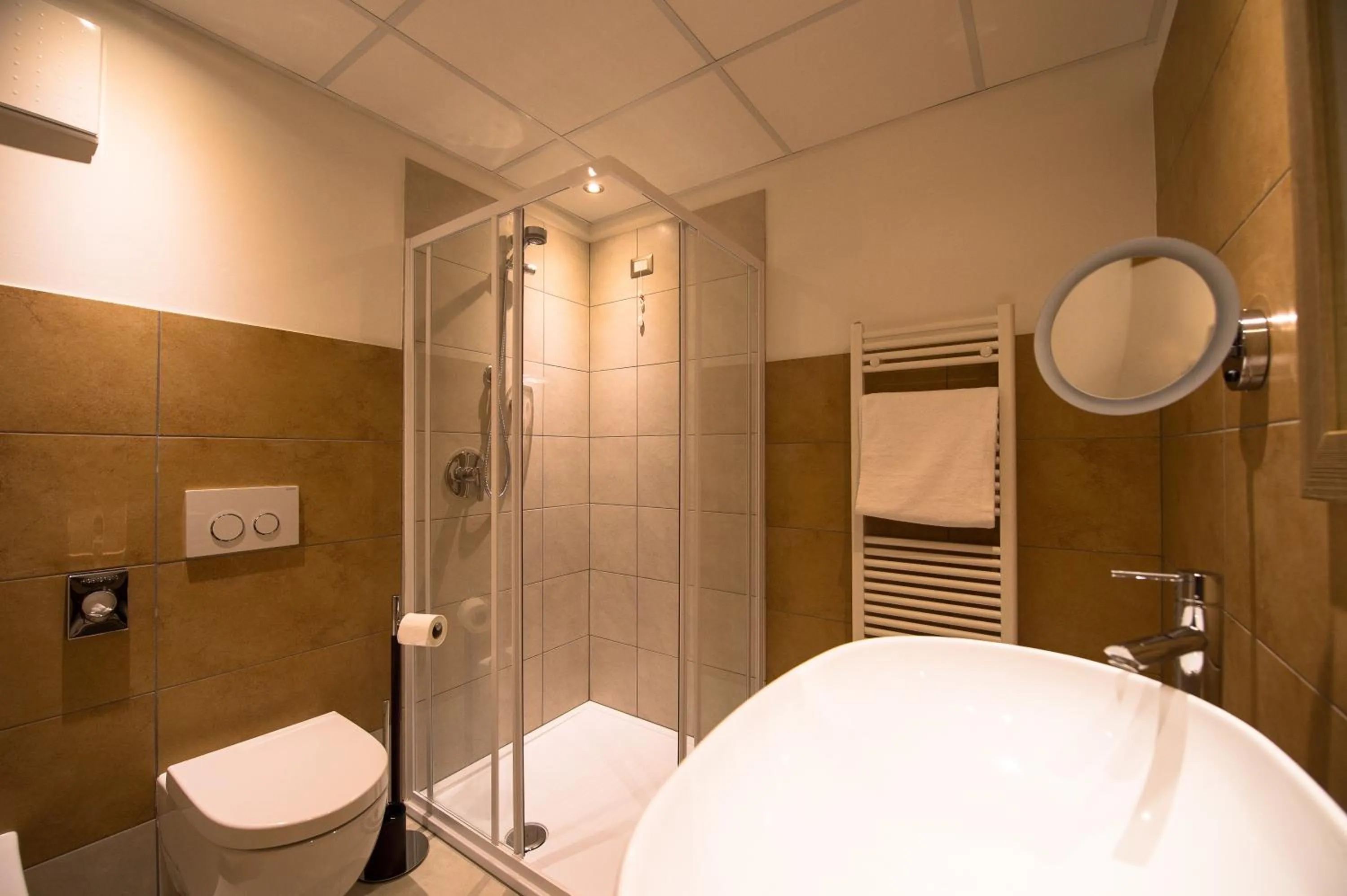 Bathroom in Golden Park Resort