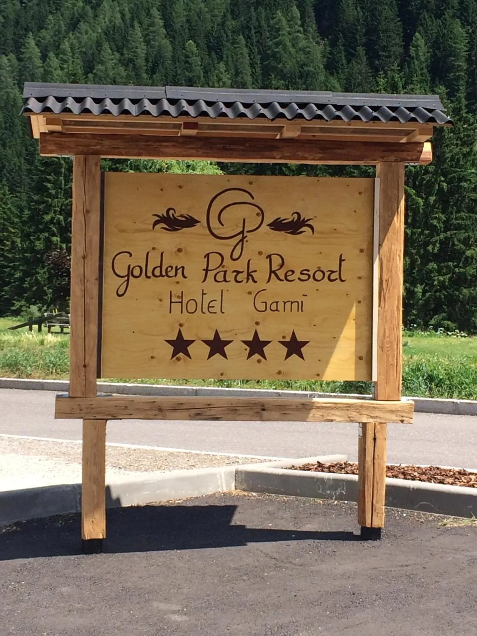 Day in Golden Park Resort