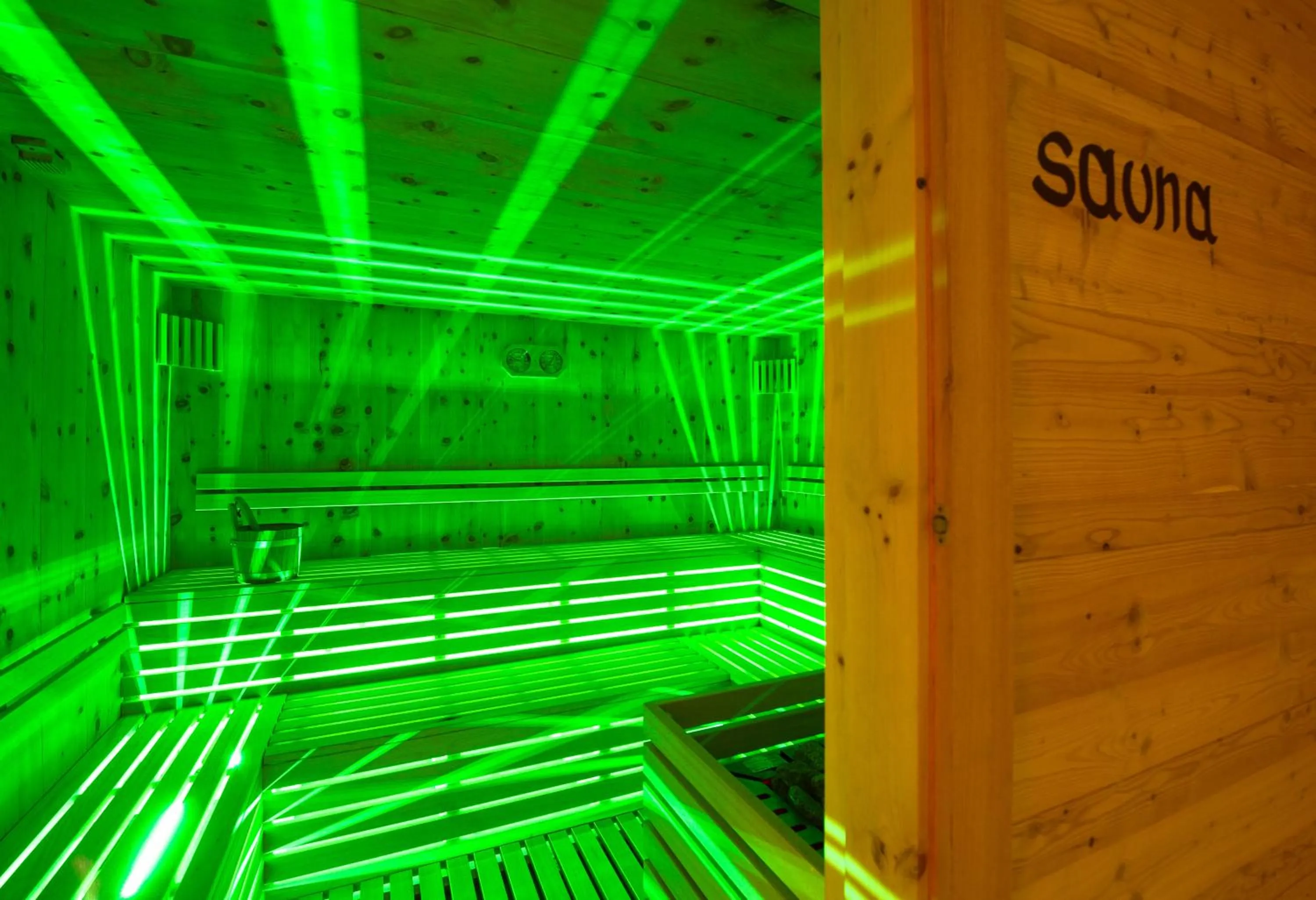 Sauna in Golden Park Resort