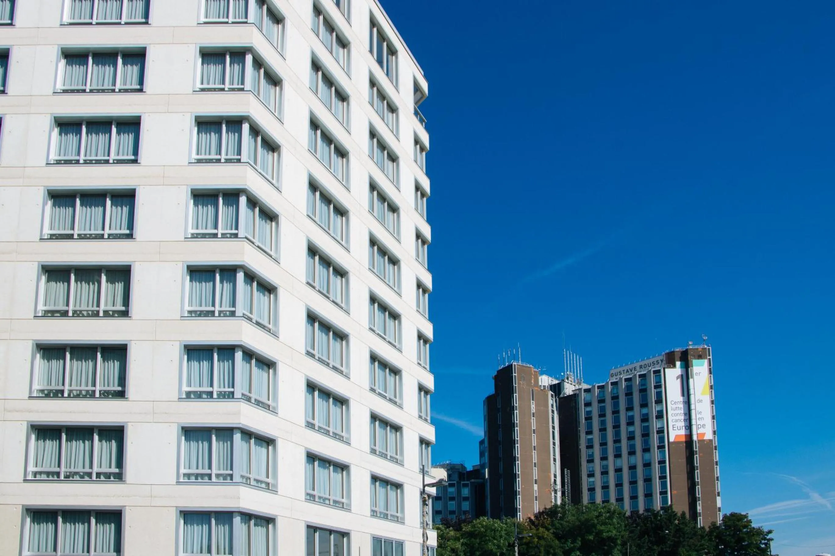 Property building in The Originals Résidence Paris Sud Villejuif