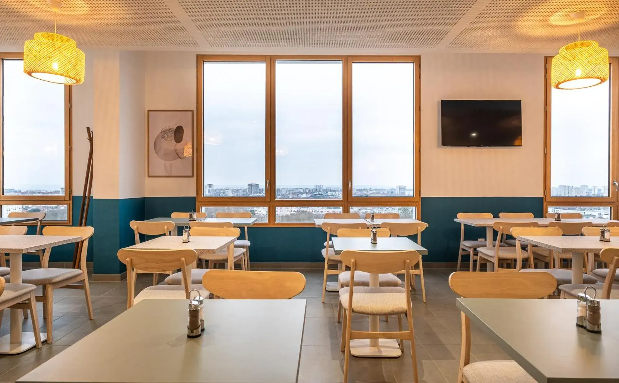 Breakfast in The Originals Résidence Paris Sud Villejuif Breakfast in The Originals Résidence Paris Sud Villejuif