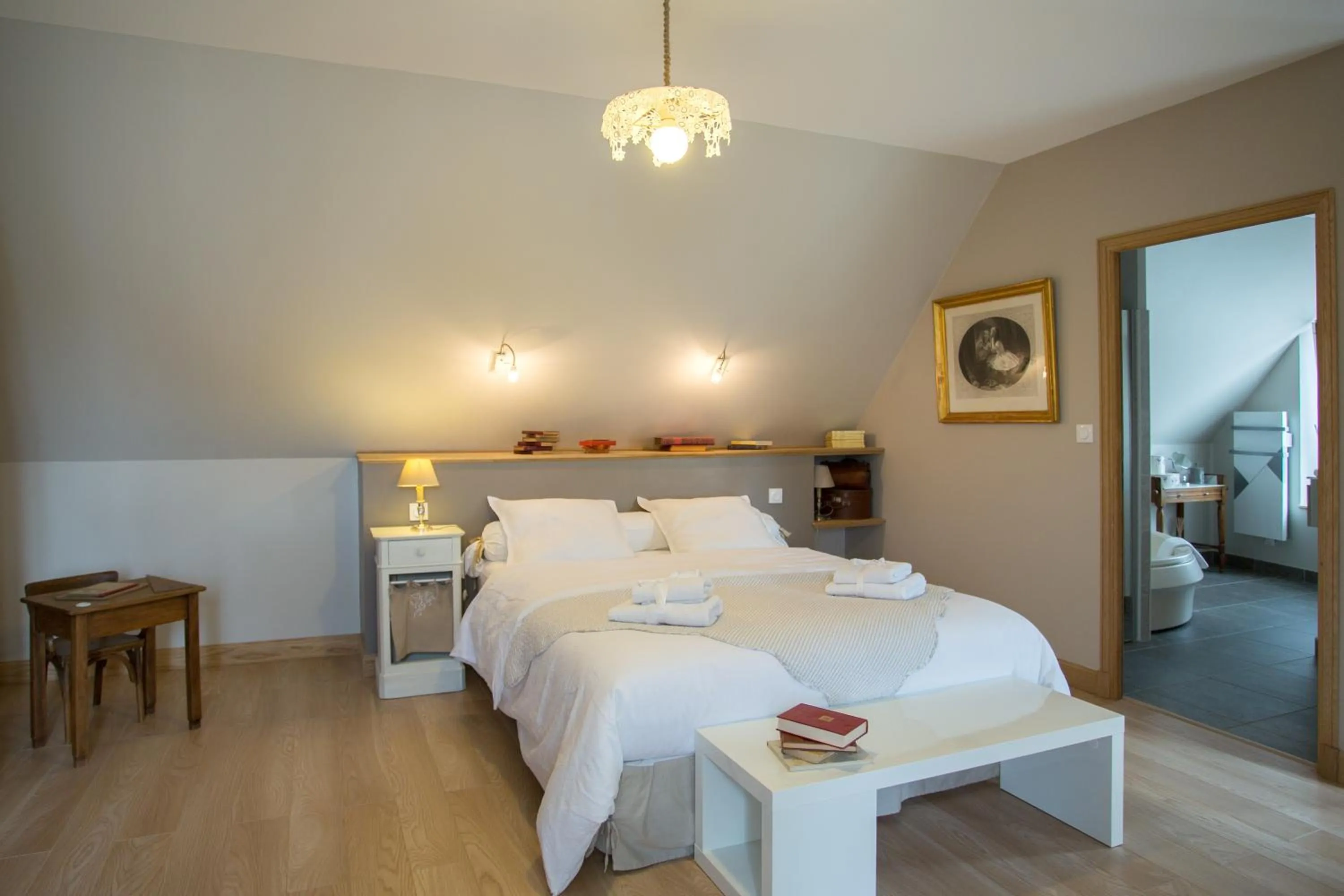 Bedroom, Bed in La Maison du Carroir