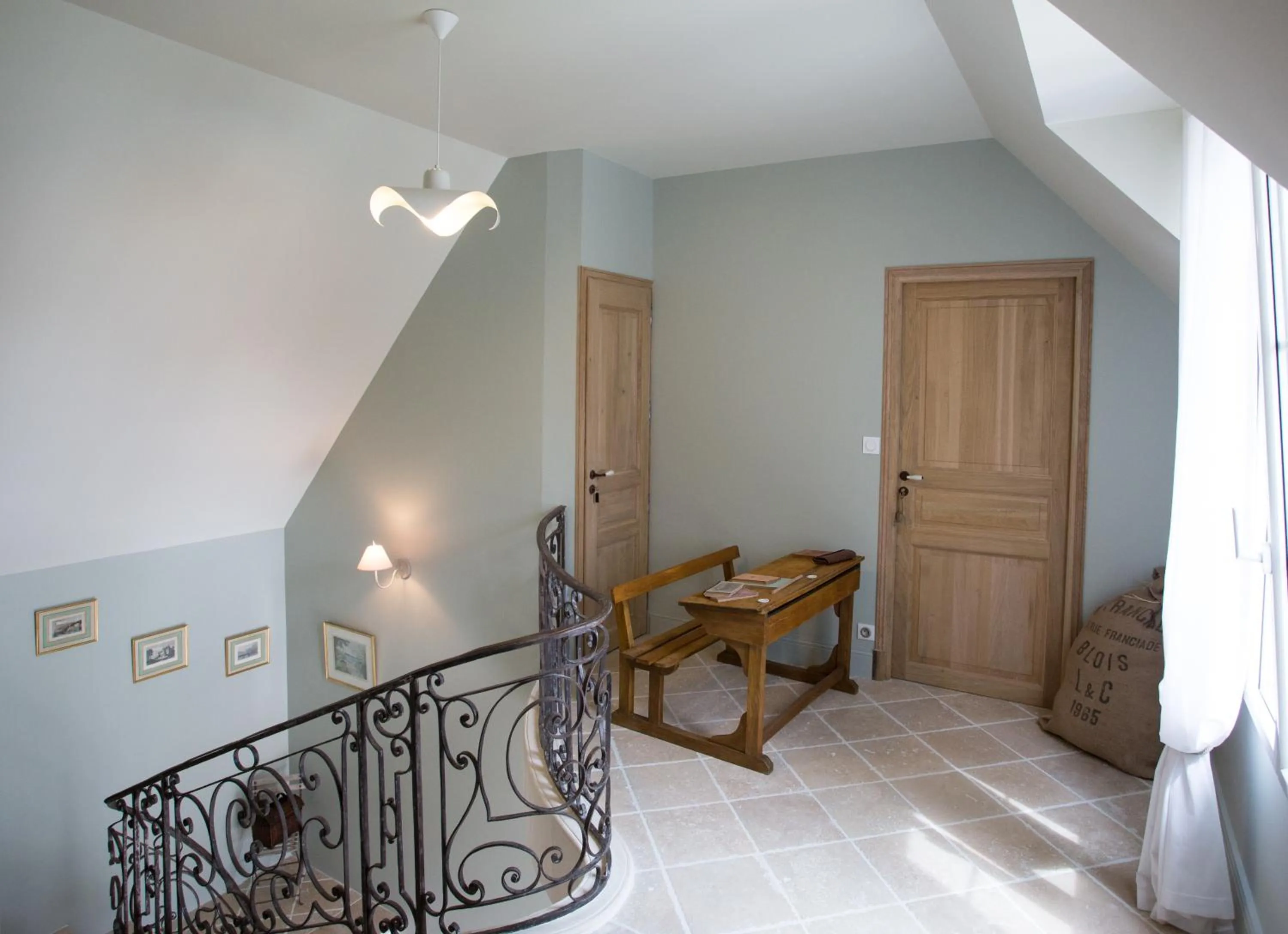 Decorative detail in La Maison du Carroir