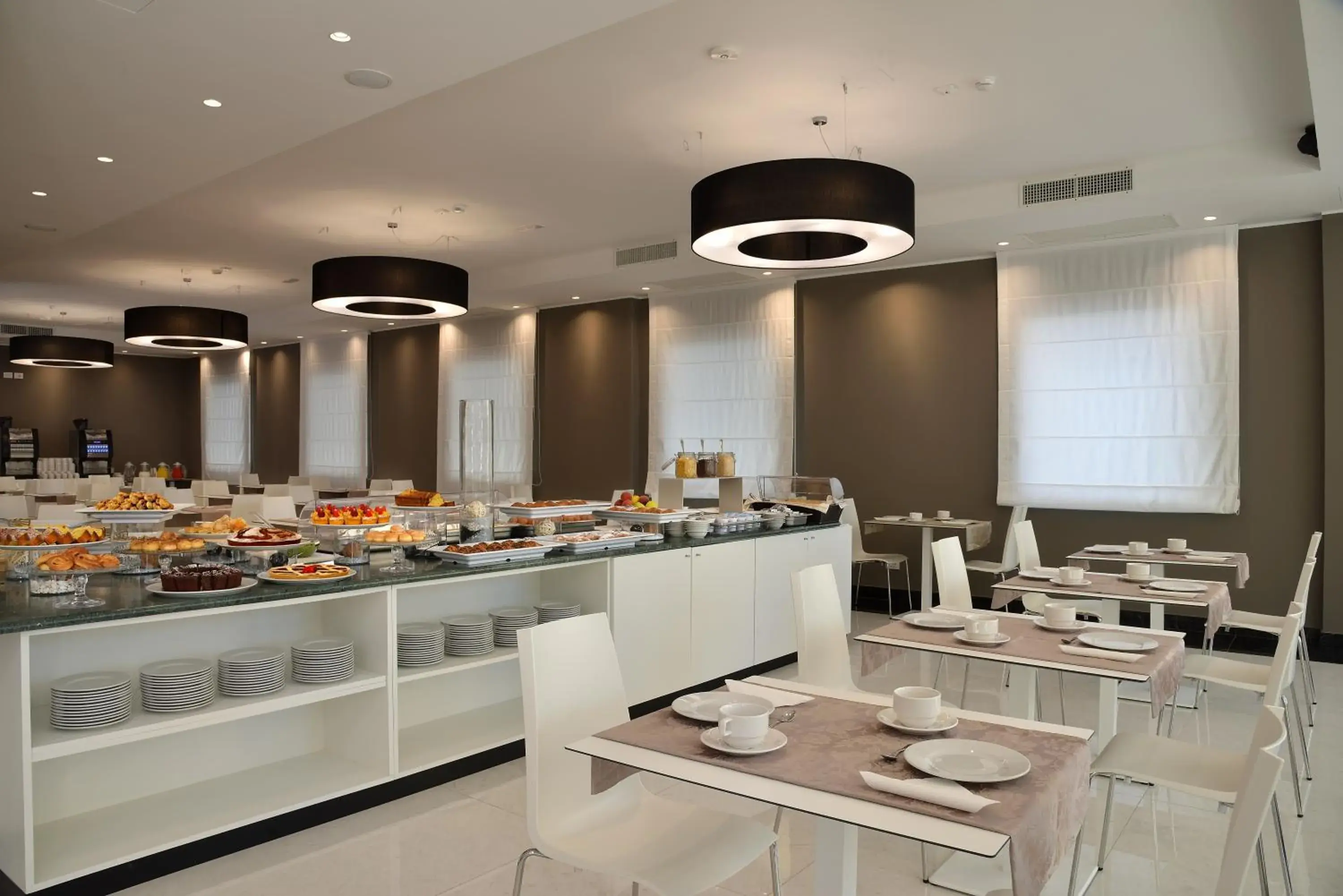 Restaurant/places to eat in Hotel Ducale Restaurant/places to eat in Hotel Ducale