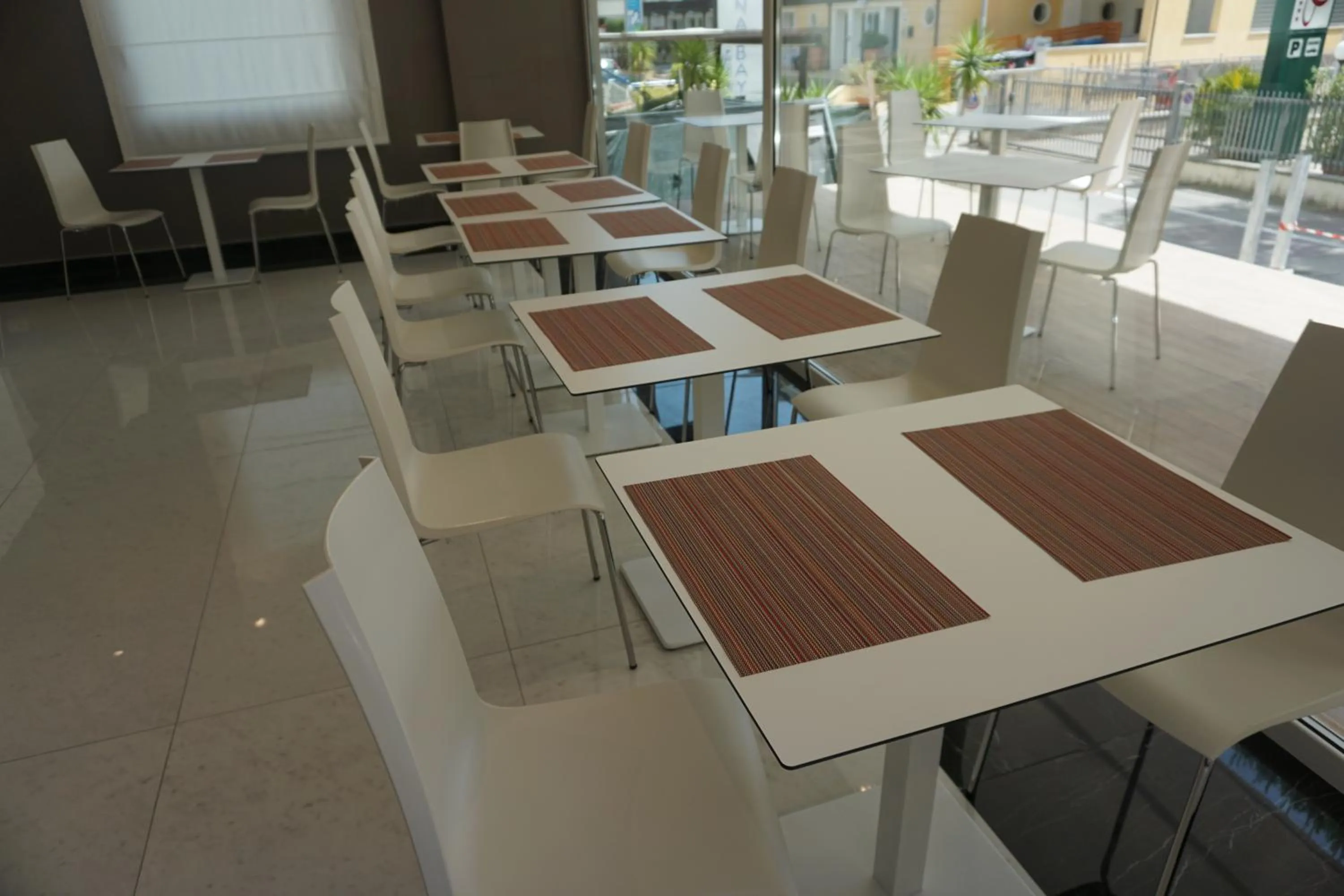 Restaurant/places to eat in Hotel Ducale