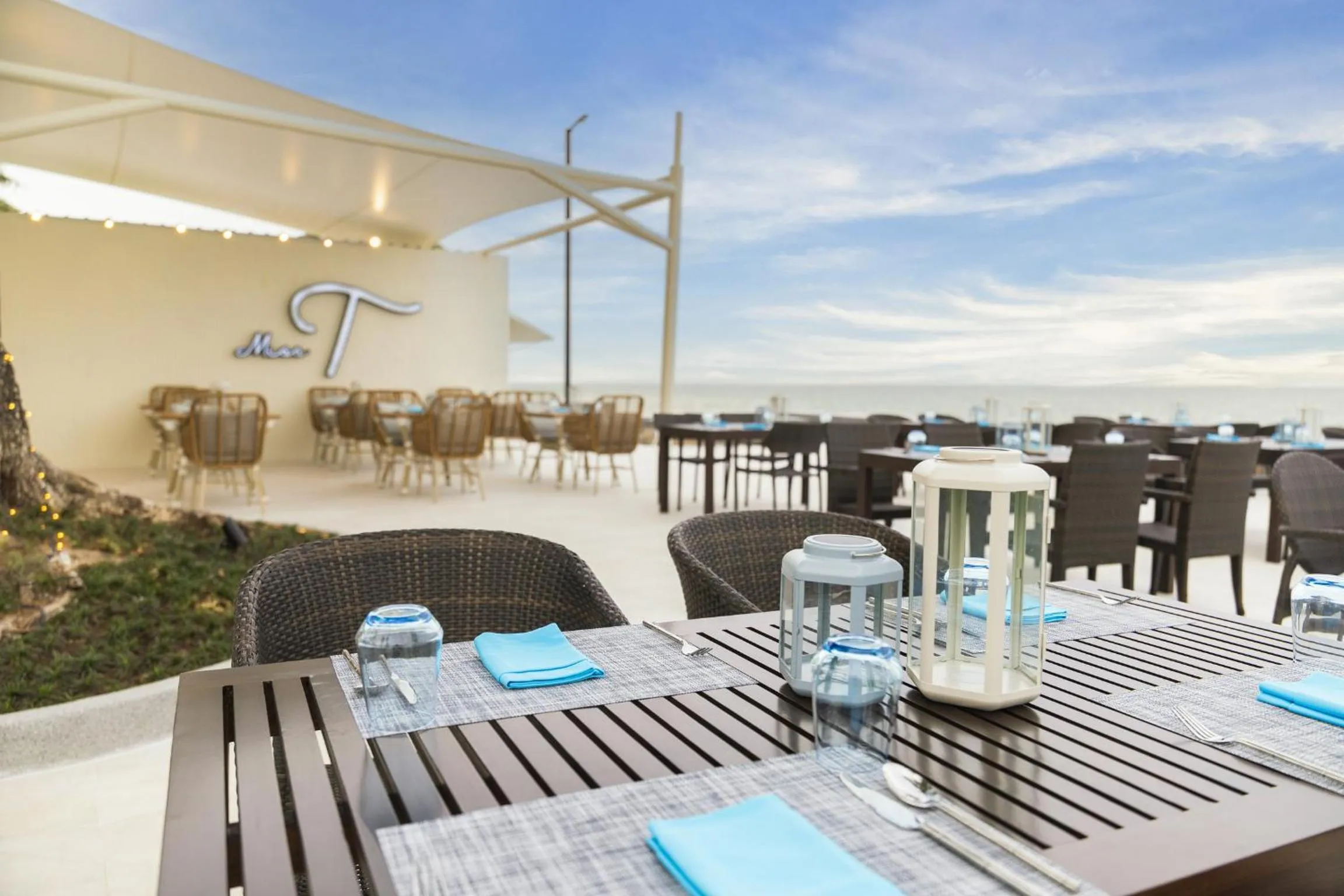 Restaurant/places to eat in Aviyana Hua Hin