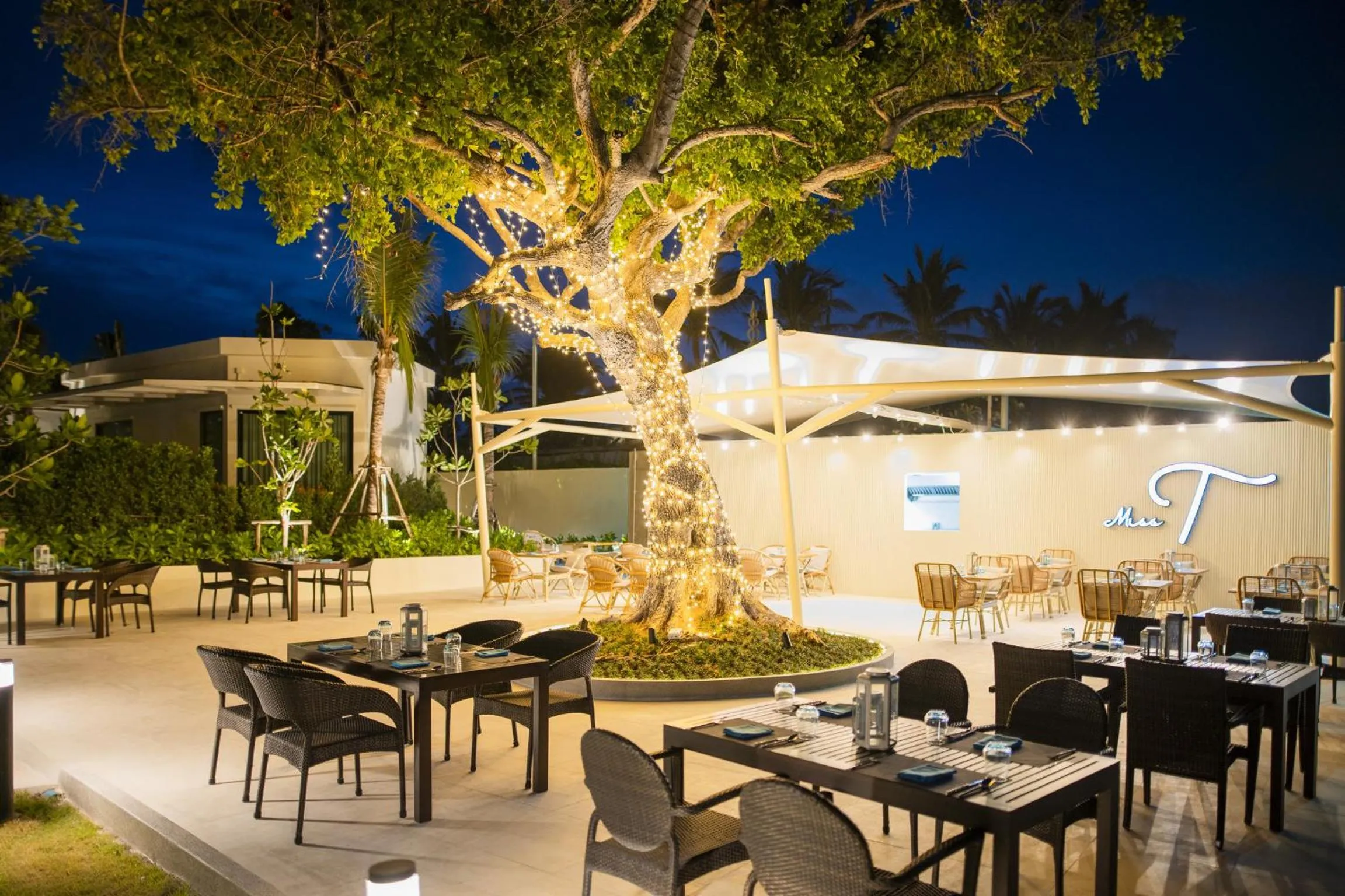 Restaurant/places to eat in Aviyana Hua Hin