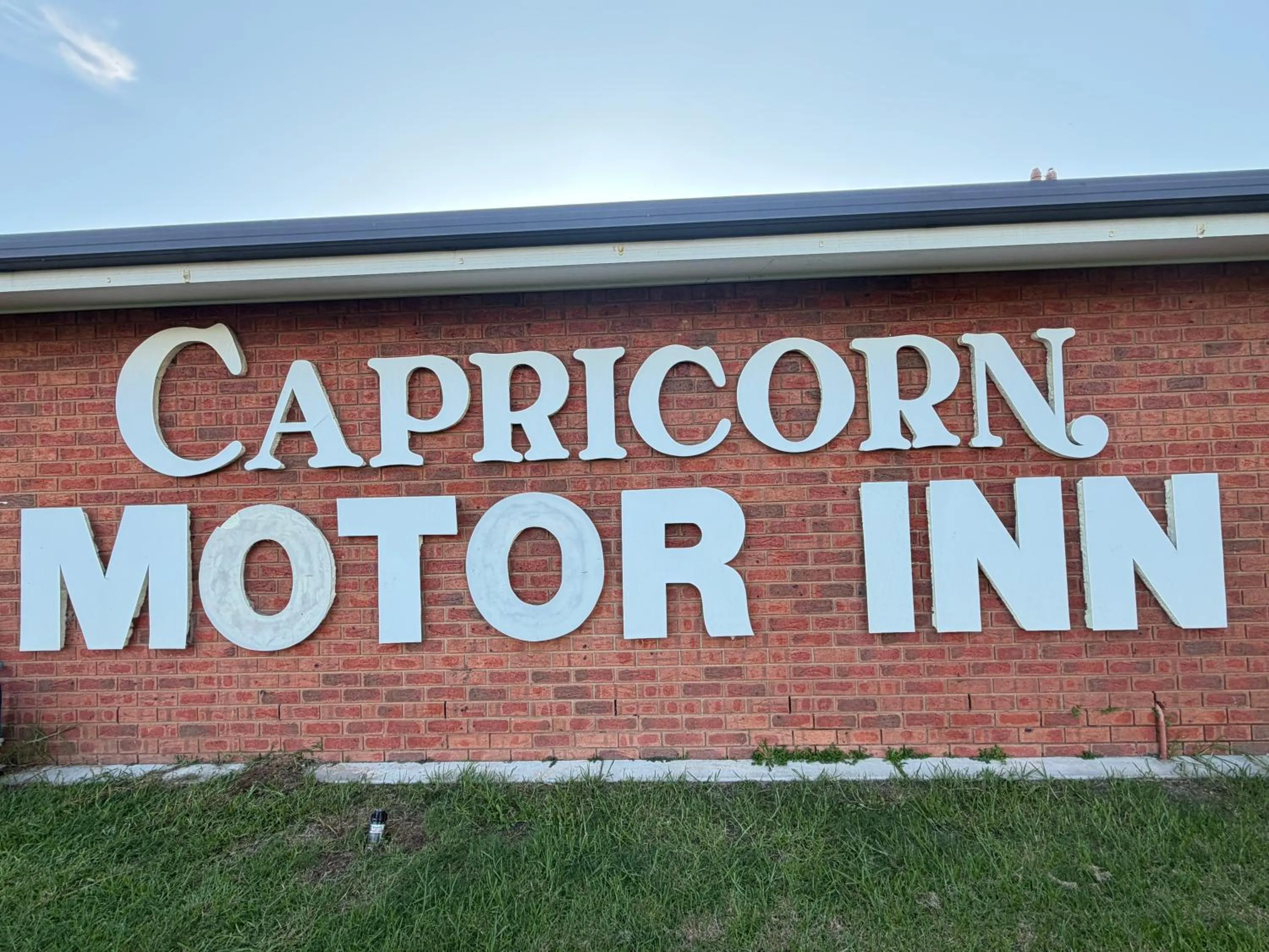 CAPRICORN MOTOR inn