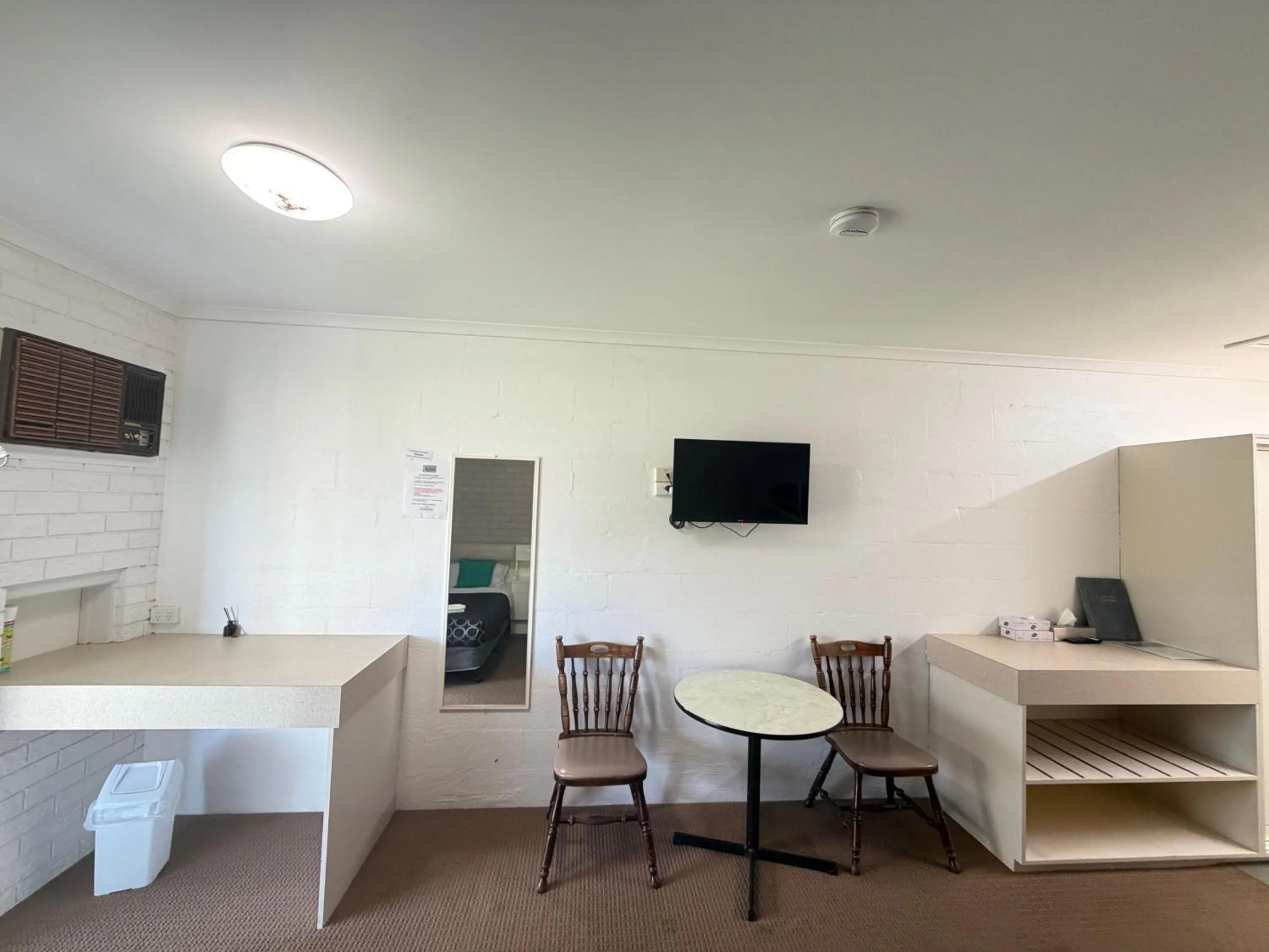 CAPRICORN MOTOR inn
