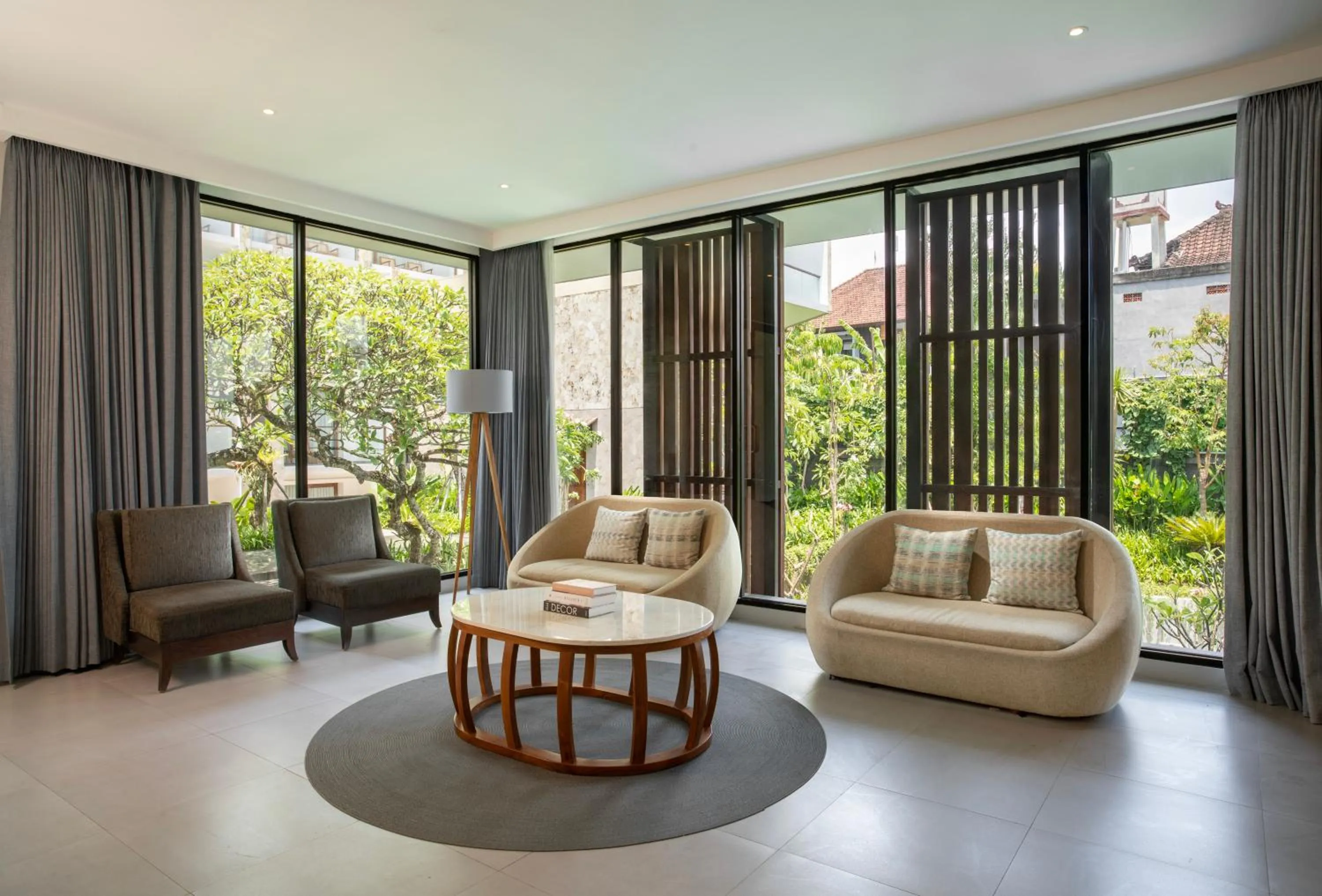 Property building in Dialoog Seminyak