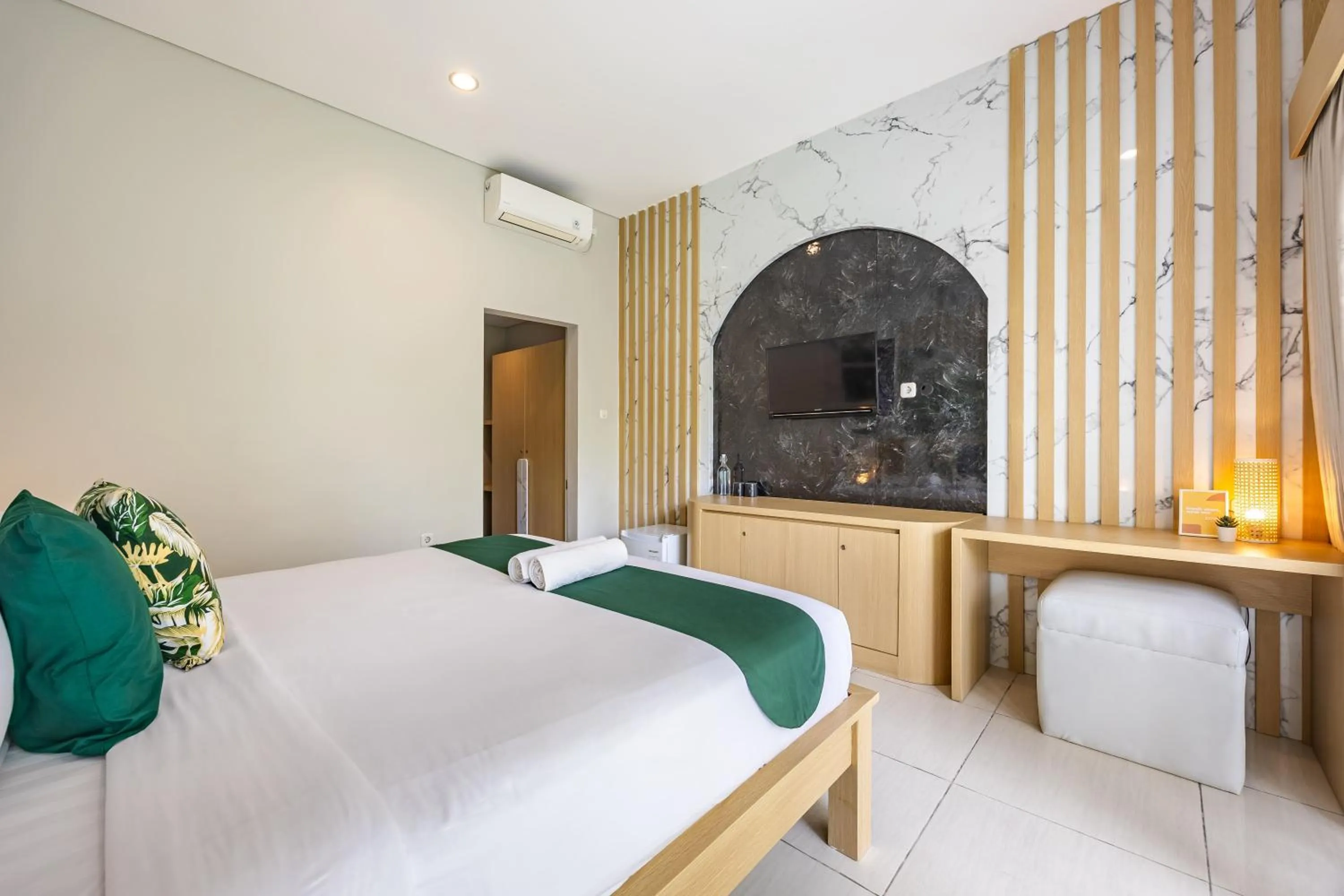 Bedroom, Bed in Cove Arganta